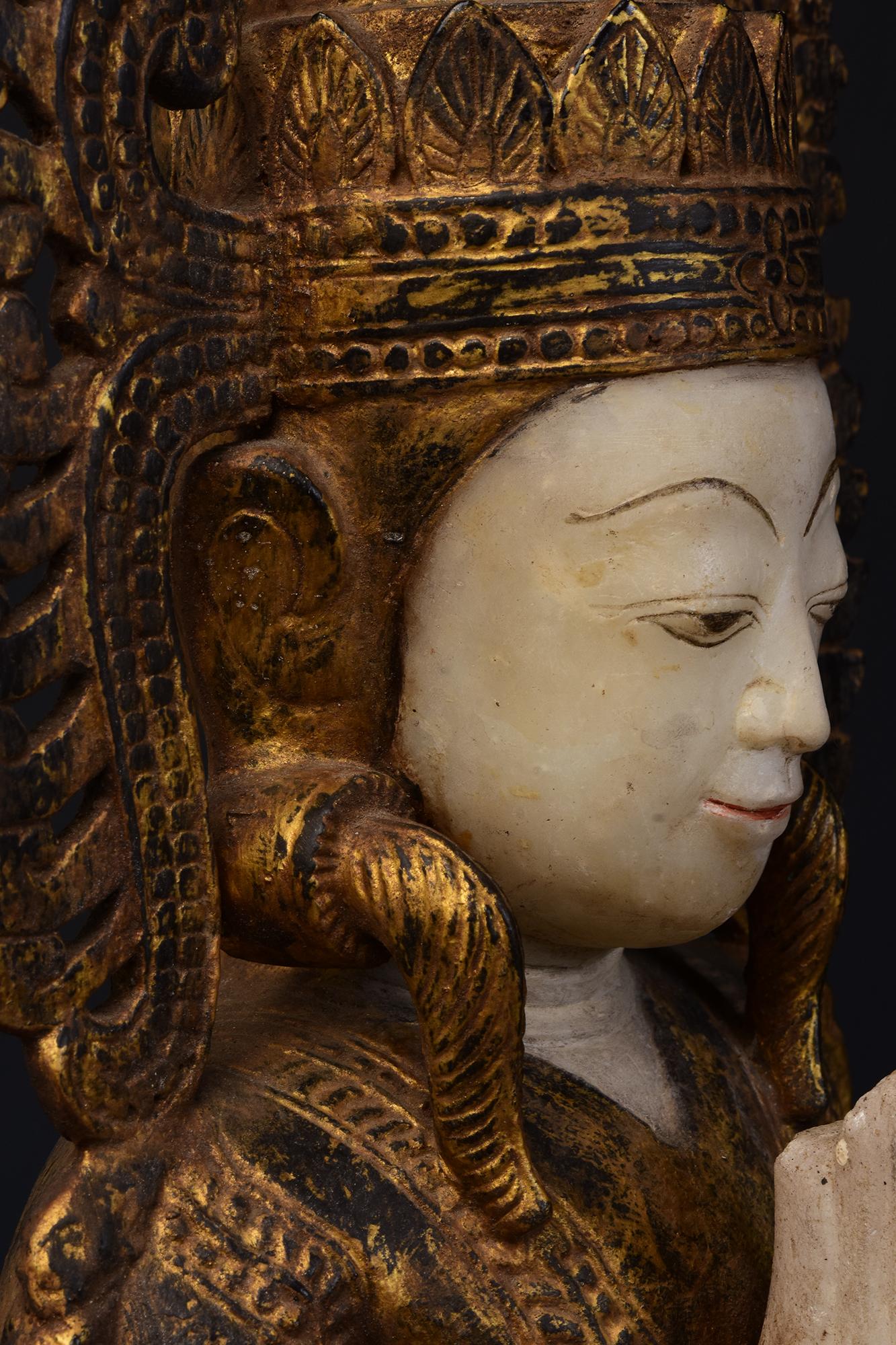 18th C., Shan, Antique Burmese Alabaster Marble Seated Crowned King Buddha For Sale 13