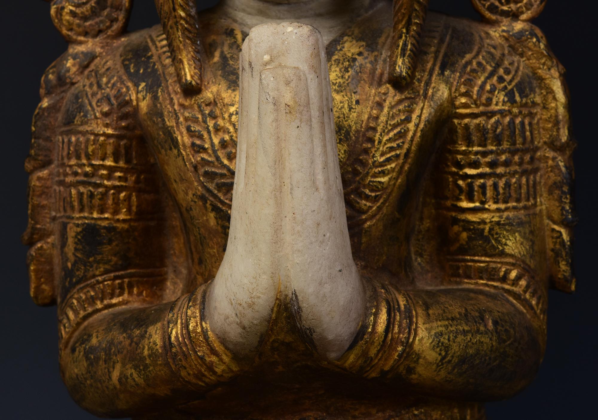 18th Century and Earlier 18th C., Shan, Antique Burmese Alabaster Marble Seated Crowned King Buddha For Sale