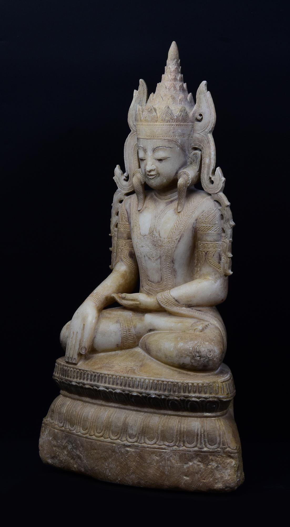 18th C., Shan, Antique Burmese Alabaster Marble Seated Crowned King Buddha For Sale 3