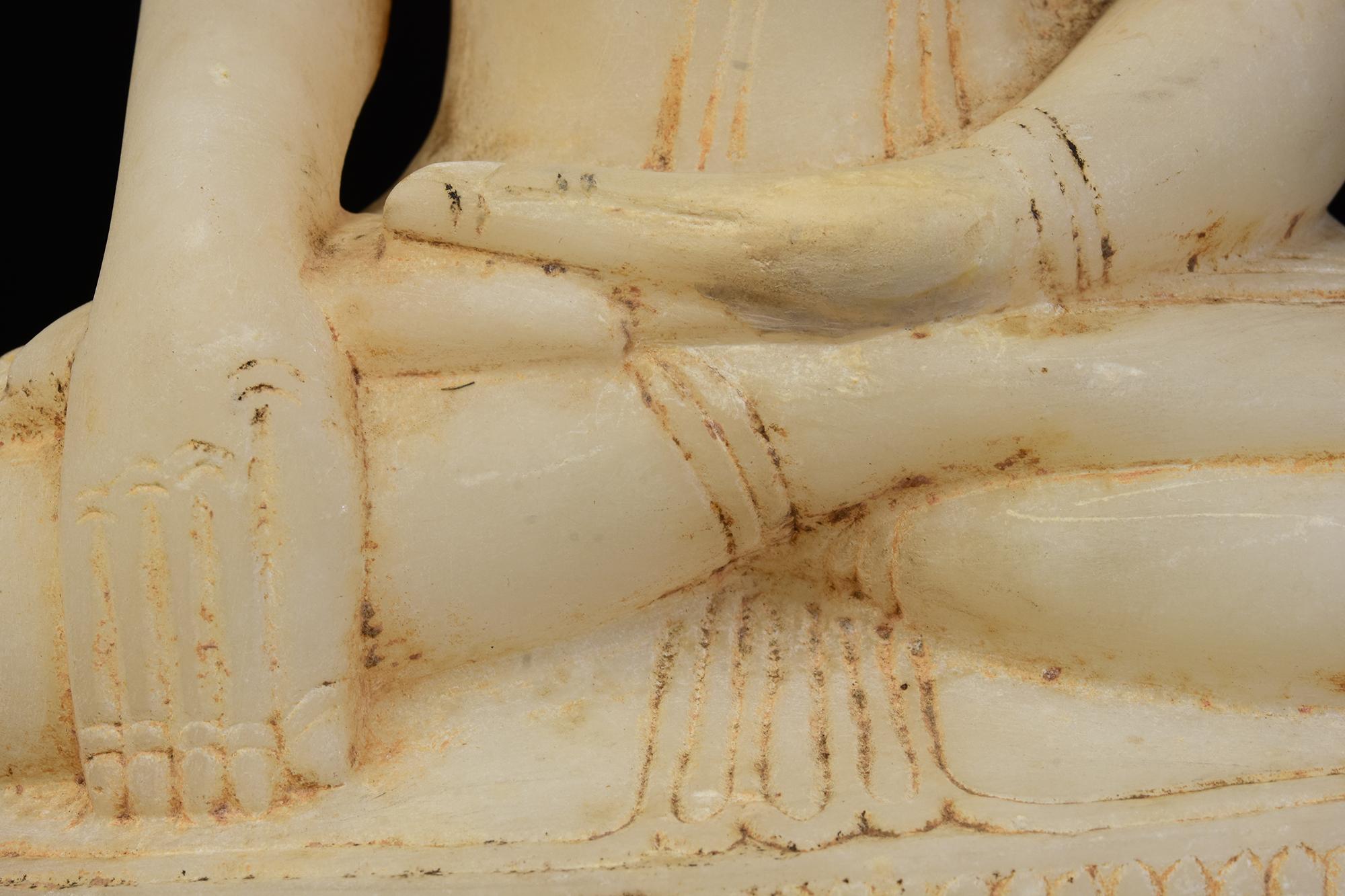 18th Century and Earlier 18th C., Shan, Antique Burmese Alabaster Seated Buddha on Double Lotus Base For Sale