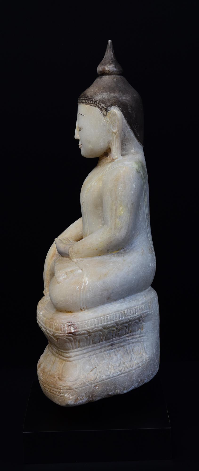 18th C., Shan, Antique Burmese Alabaster Seated Buddha on Double Lotus Base For Sale 4
