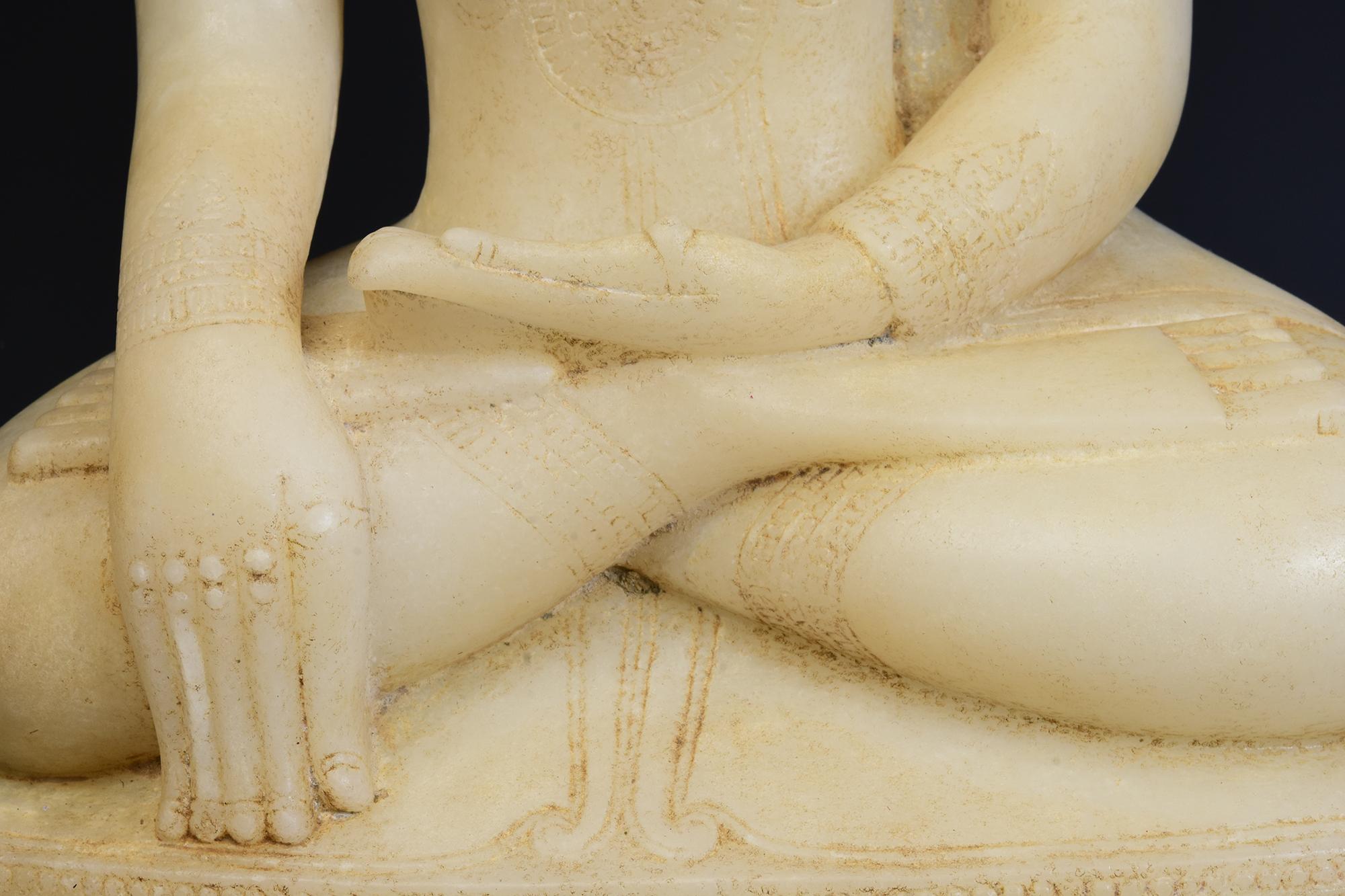 18th Century and Earlier 18th C., Shan, Rare Antique Burmese Alabaster Marble Seated King Buddha Statue For Sale