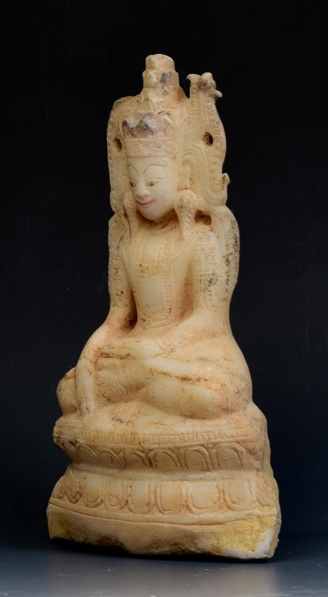 18th C., Shan, Rare Antique Burmese Alabaster Marble Seated King Buddha Statue For Sale 3