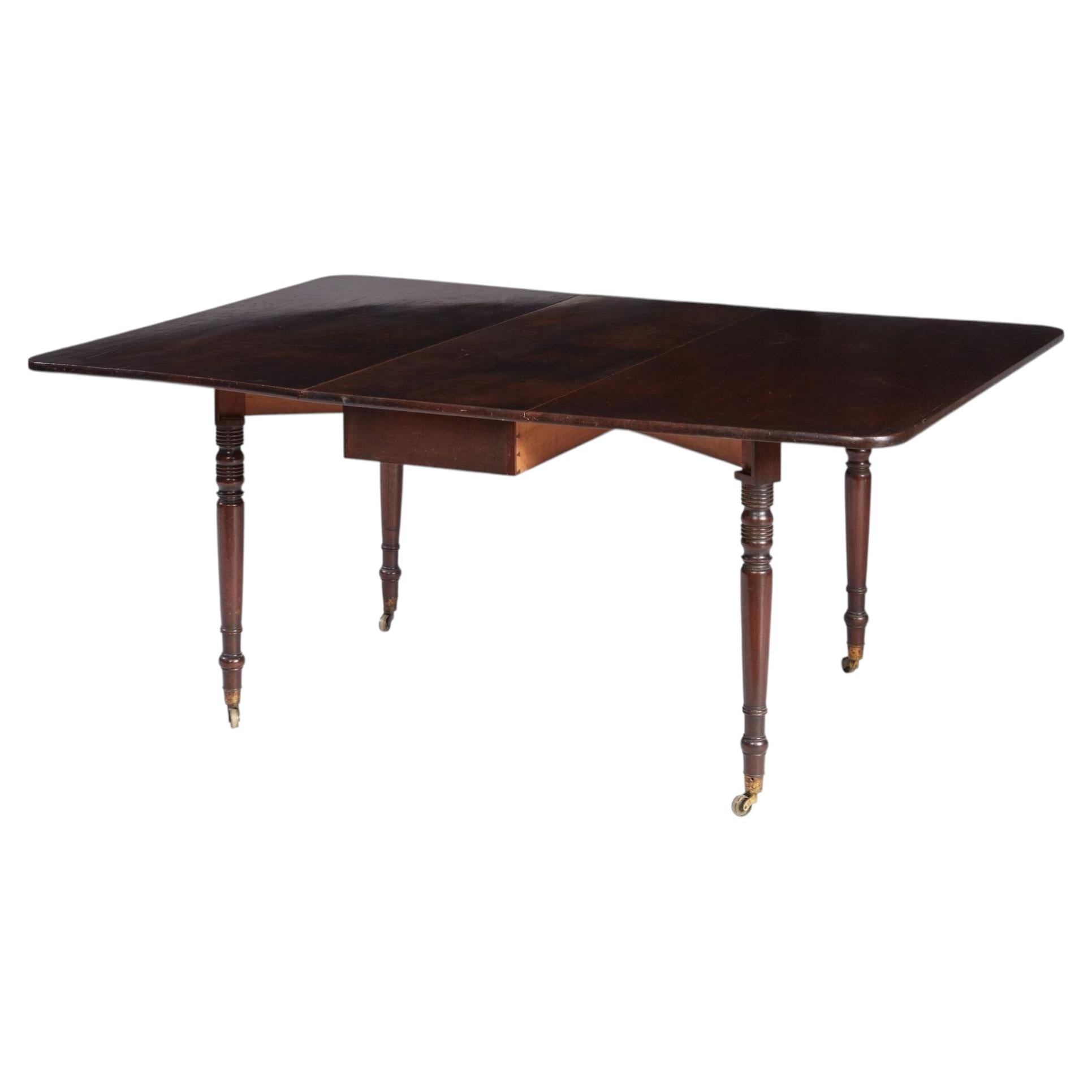 18th c. Sheraton Folding Dining Table For Sale