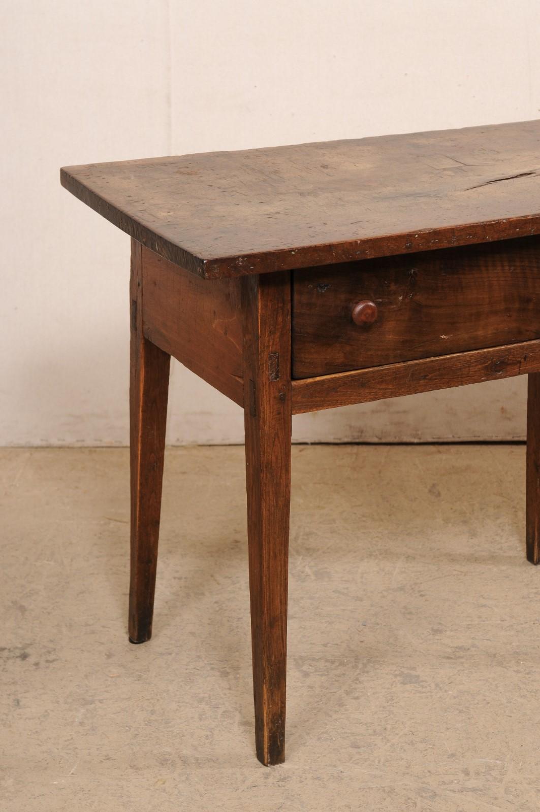 18th C. Spanish Carved-Walnut Table w/Drawer (Top has Fabulous Old Patina!) In Good Condition For Sale In Atlanta, GA