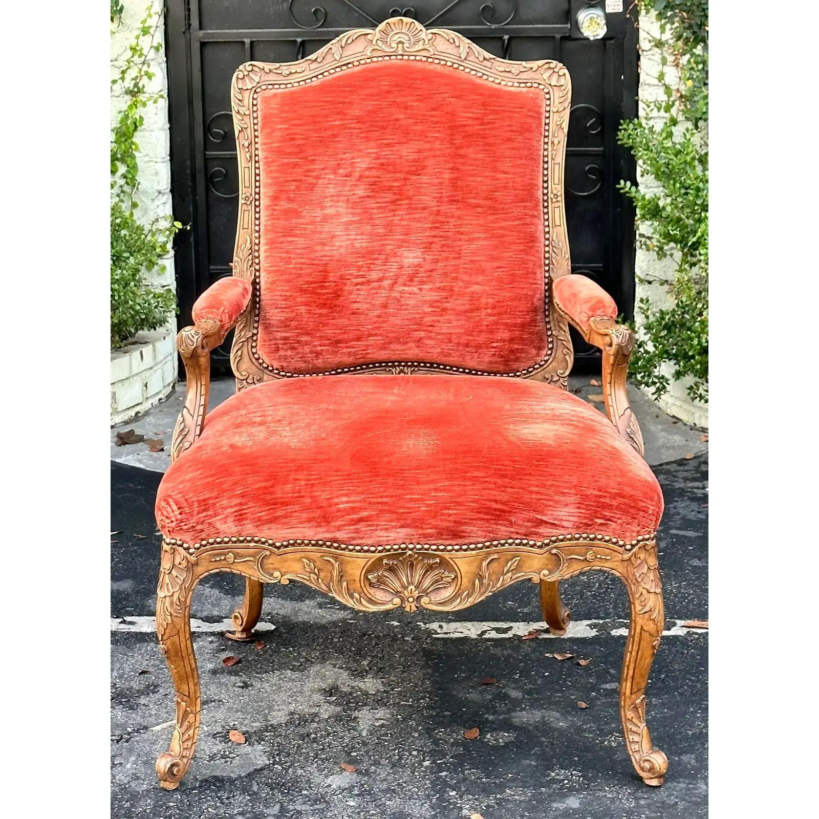 18th Century style ebanista carved italian fauteuil arm chair. It featured expensive aged velvet upholstery on a carved walnut frame.

Additional information: 
Materials: Walnut,Velvet
Color: Red
Period: 1990s
Number of Seats: 1
Styles: