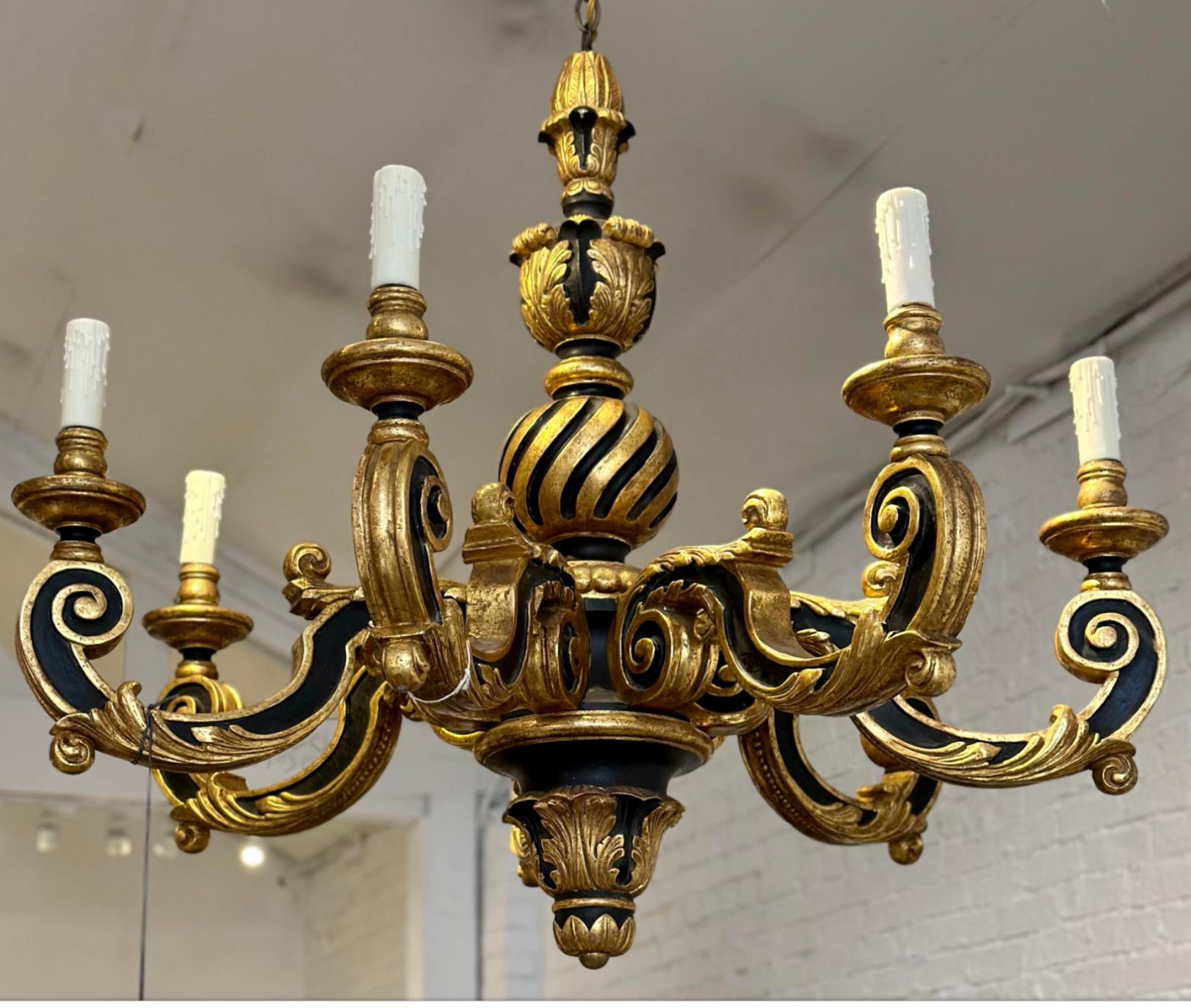 Contemporary 18th Century Style Gregorius Pineo Giltwood 7 Arm Chandelier