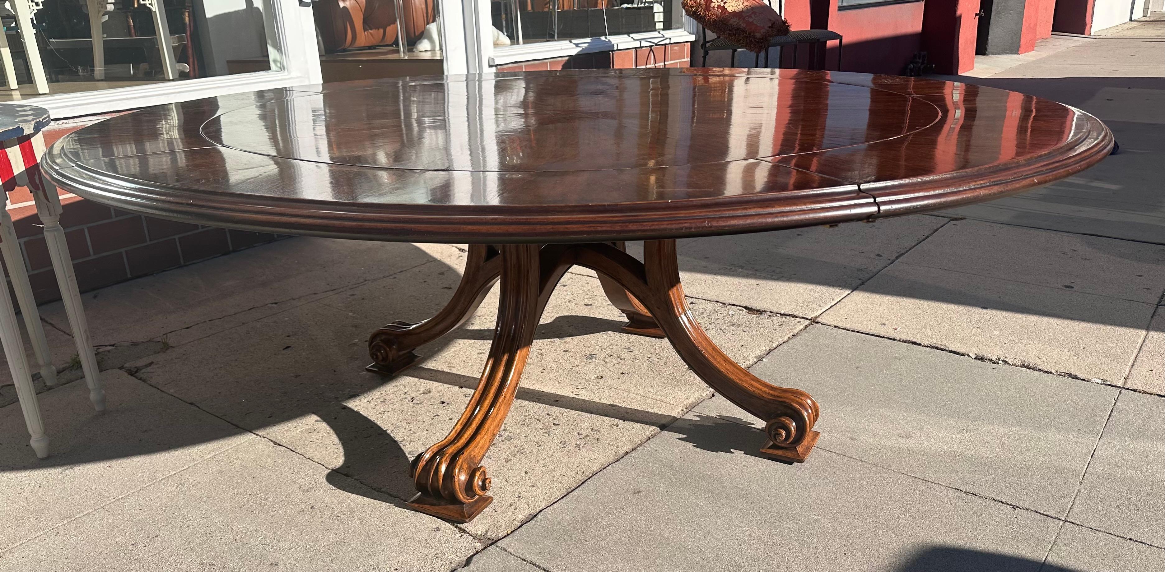 American 18th C Style Therien Volute Round Extension Dining Table For Sale