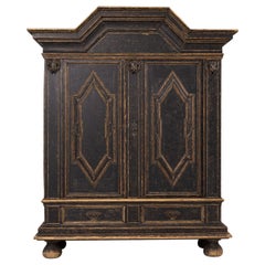 XVIIIe siècle Armoire suédoise baroque peinte en noir