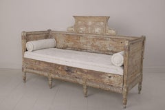 18th c. Swedish Gustavian Daybed Sofa Bench with Griffons in Original Patina