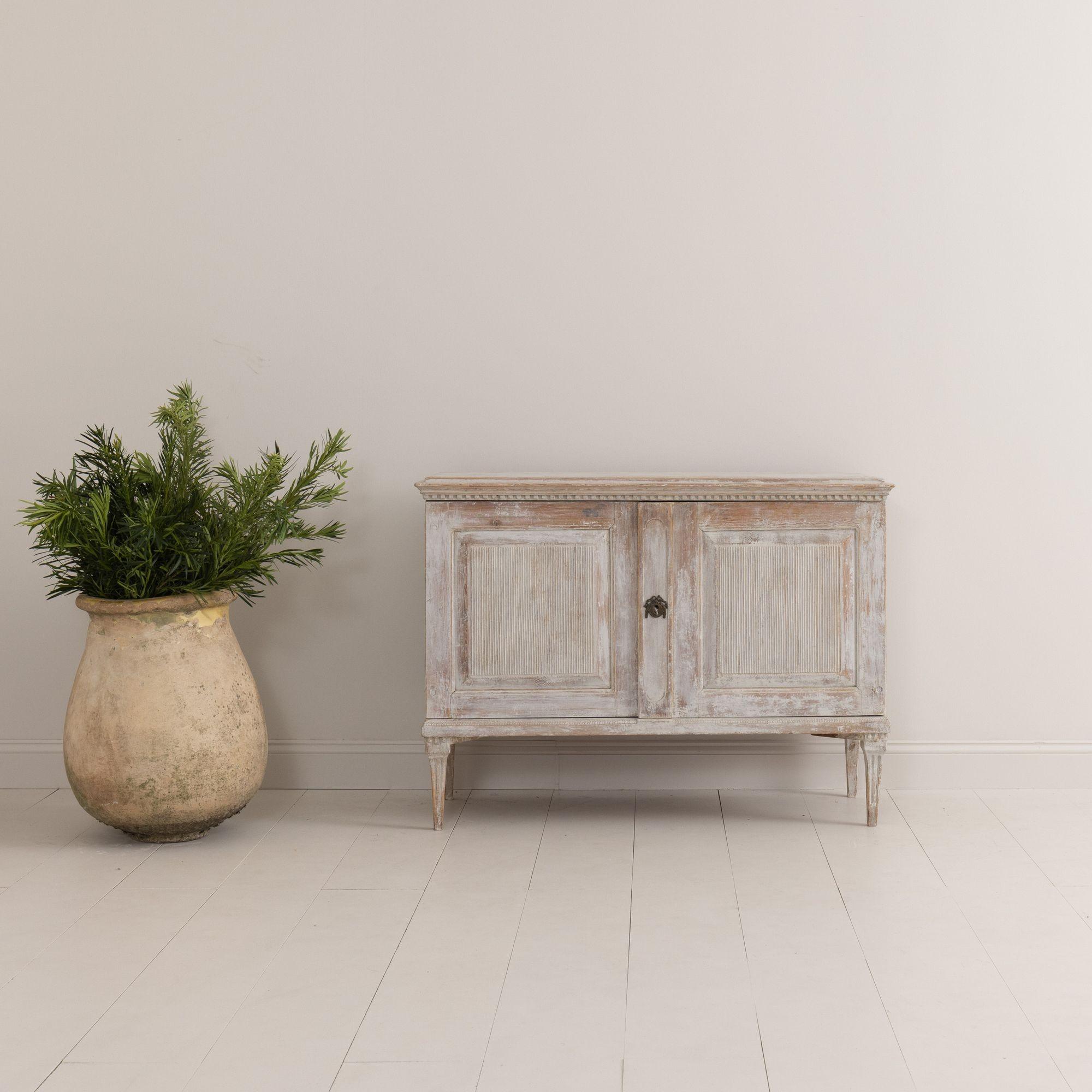 Hand-Carved 18th C. Swedish Gustavian Period Buffet with Reeded Doors in Original Paint
