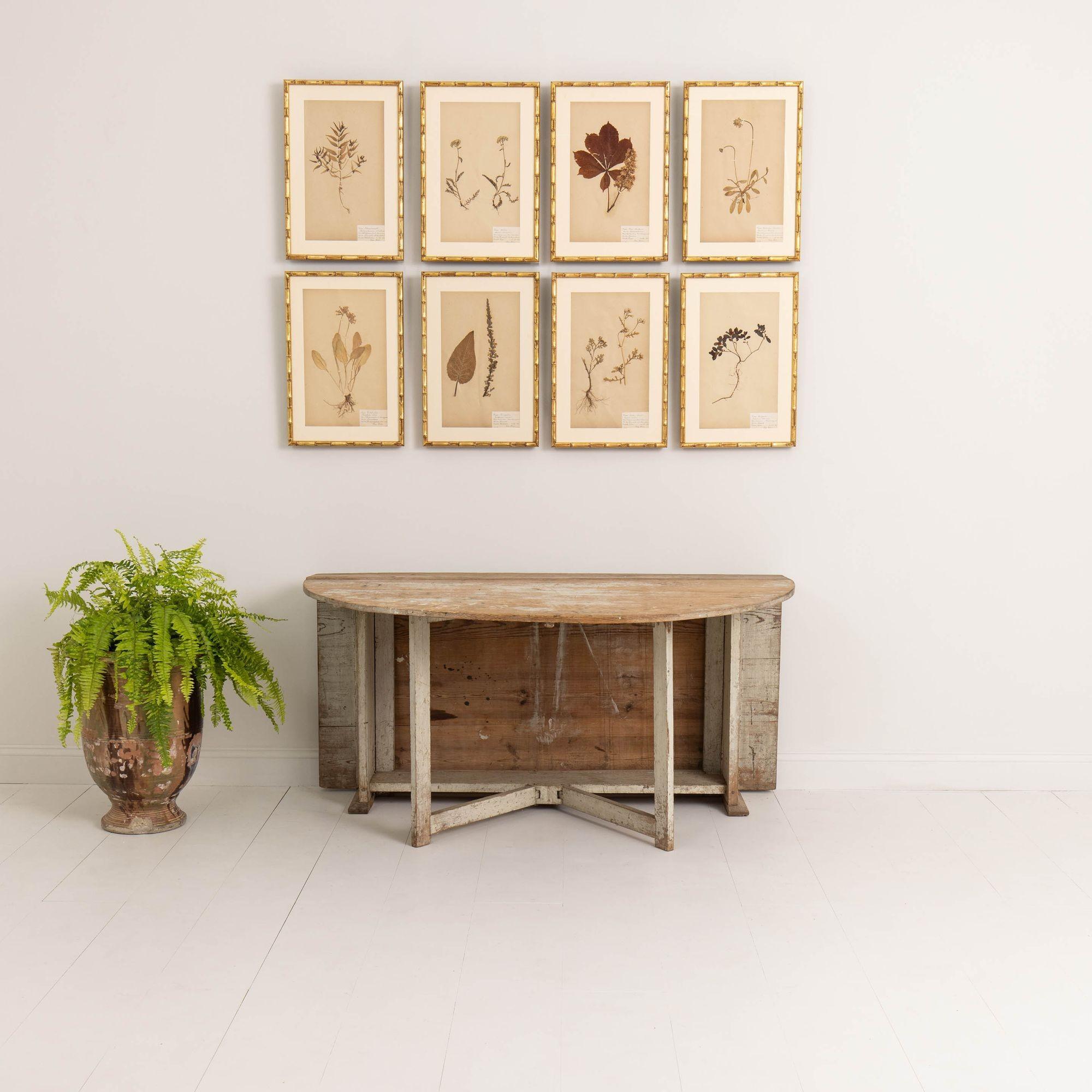 18th c. Swedish Gustavian Original Paint Gate Leg - Drop Leaf Table and Console For Sale 13