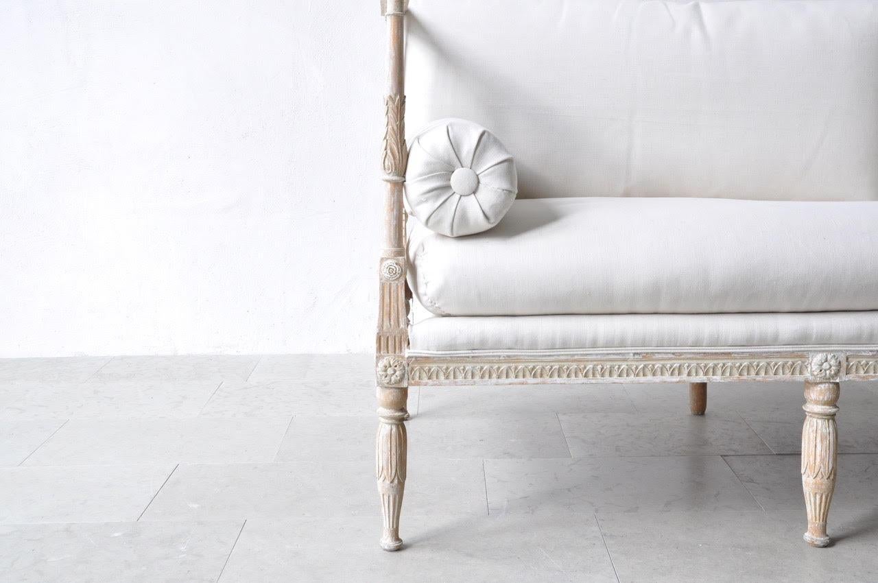 18th Century and Earlier 18th Century Swedish Gustavian Period Painted Daybed from Stockholm