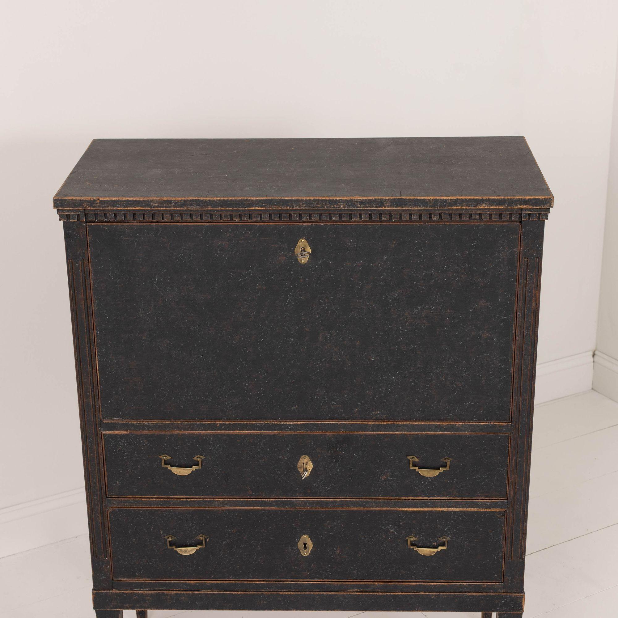 18th c. Swedish Gustavian Period Painted Fall Front Desk For Sale 7