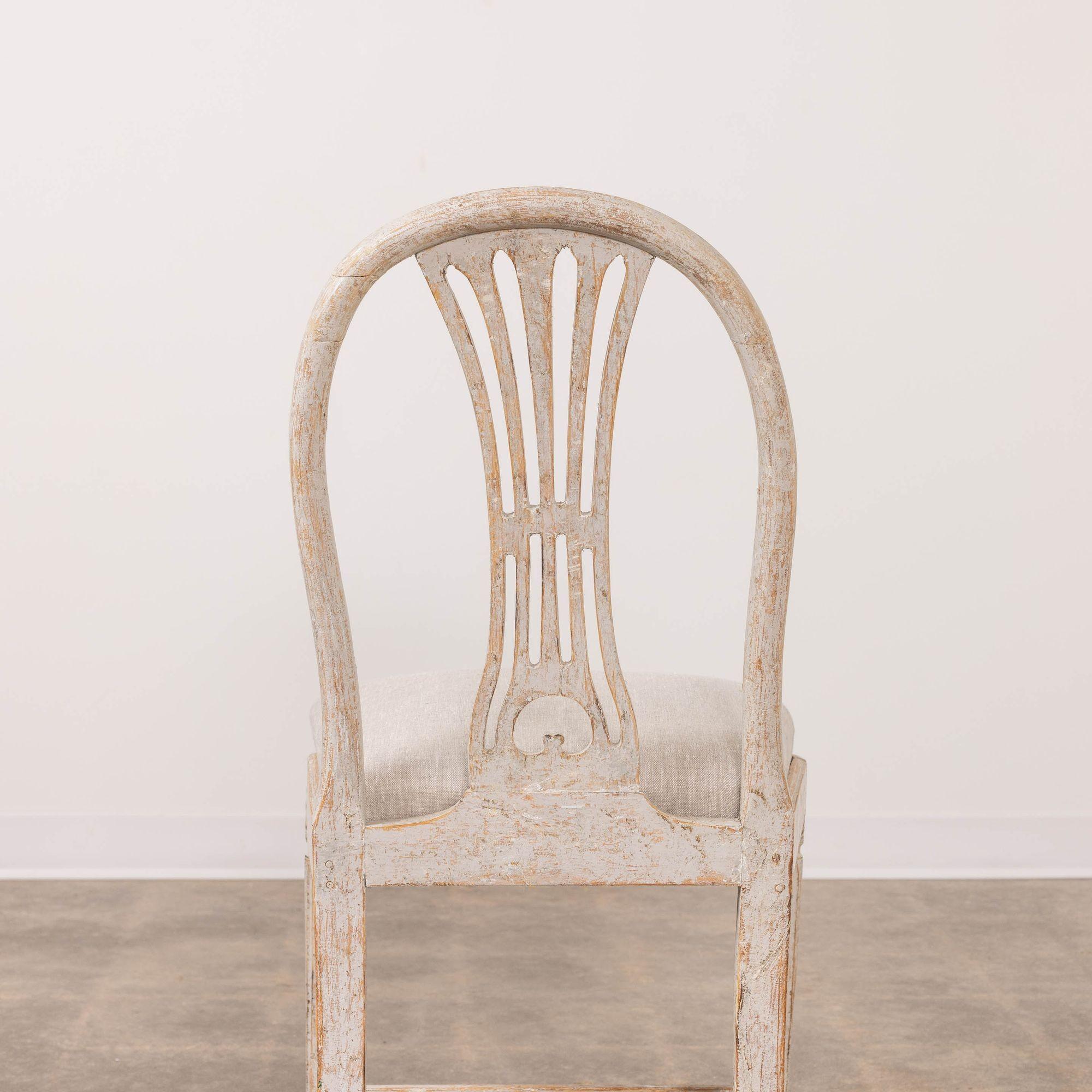 Set of Twelve 18th c. Swedish Gustavian Painted Oval Back Wheat Sheaf Chairs 11