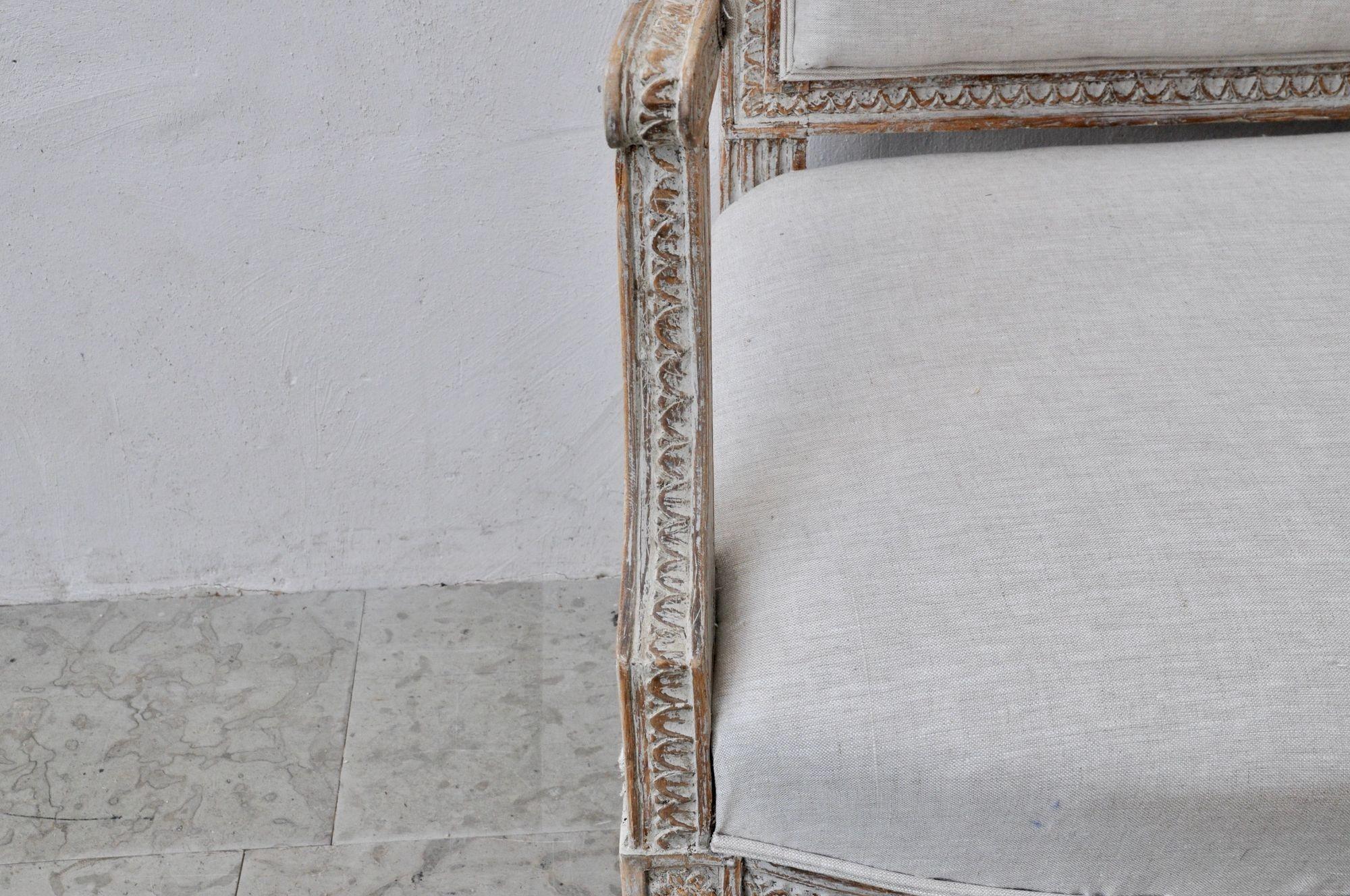 gustavian settee