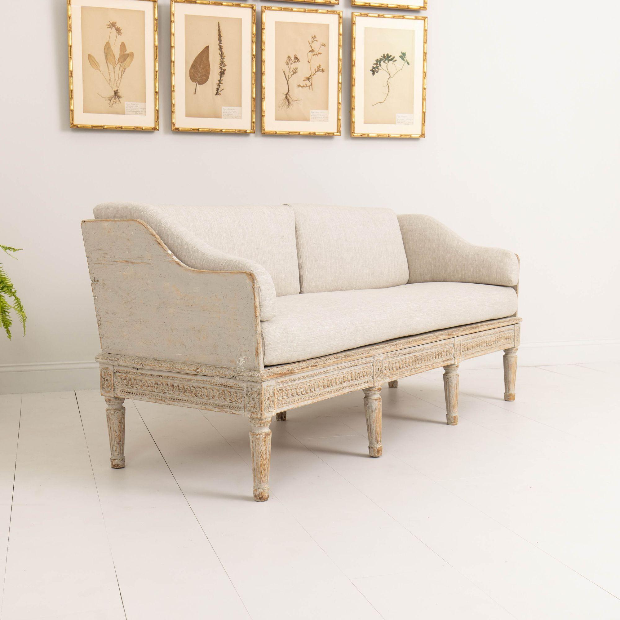 18. Jahrhundert. Schwedisches bemaltes Sofa 'Trägsoffa' aus der Gustavianischen Periode im Angebot 2
