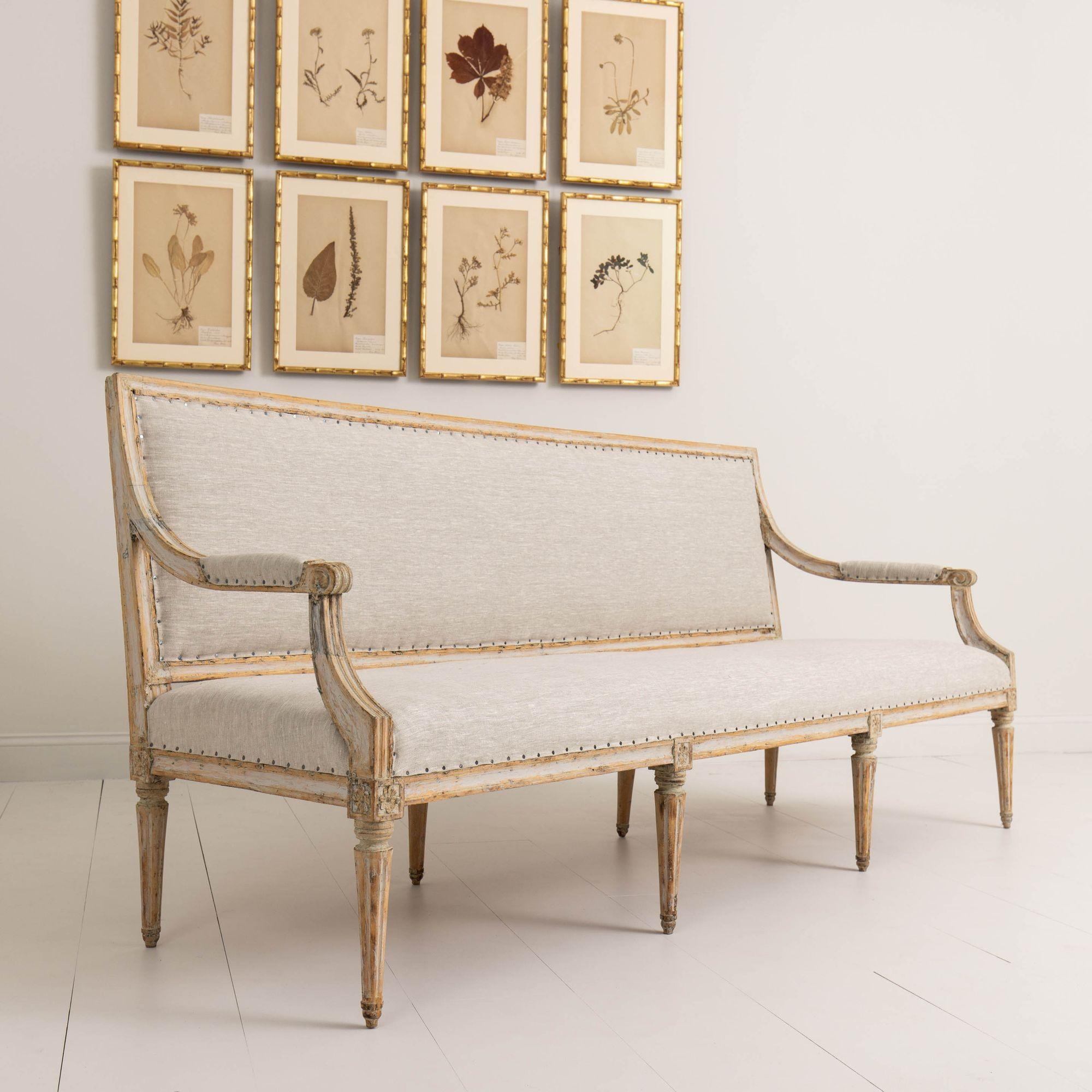 18th c. Swedish Gustavian Period Sofa in Original Paint By Johan Lindgren For Sale 9