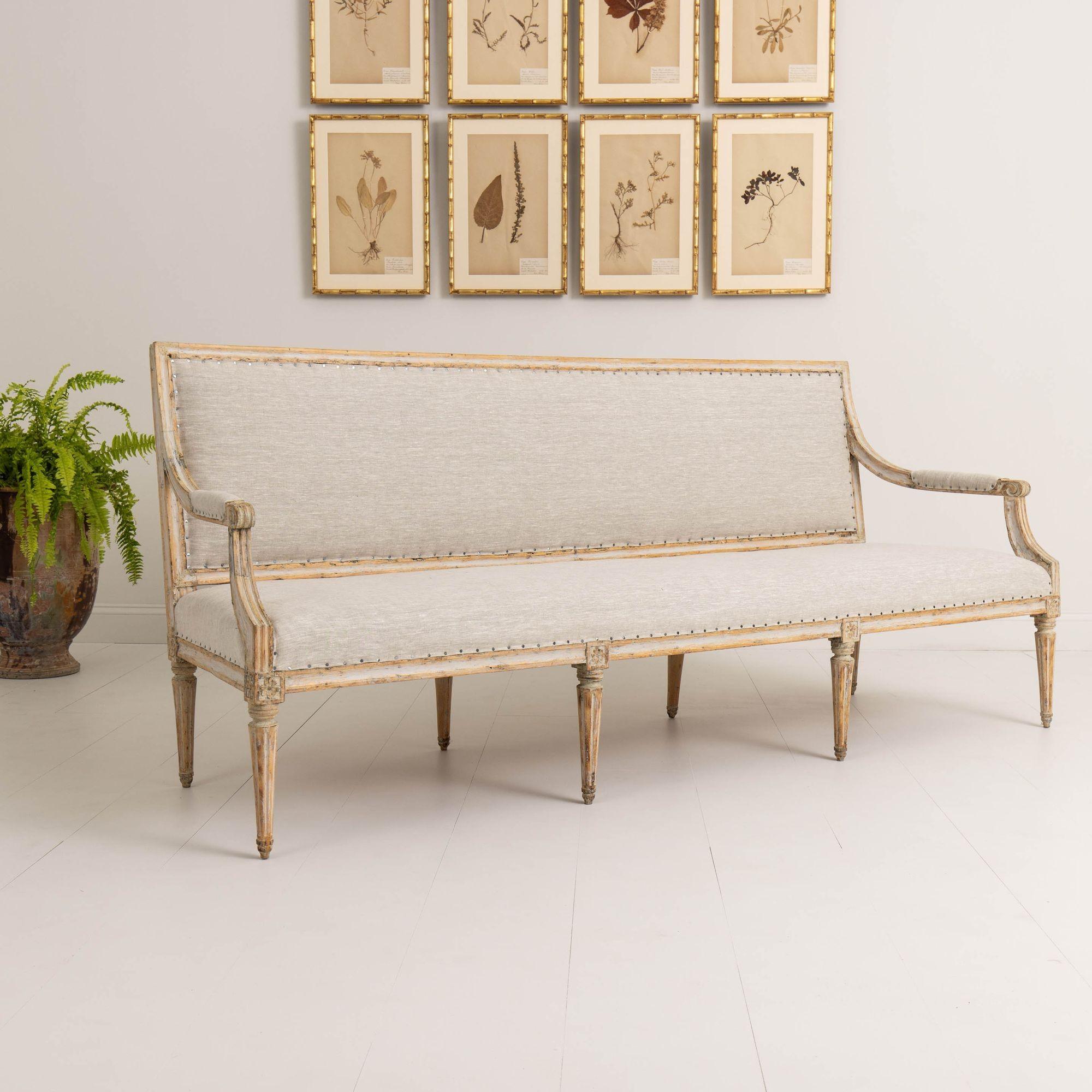 18th c. Swedish Gustavian Period Sofa in Original Paint By Johan Lindgren For Sale 1