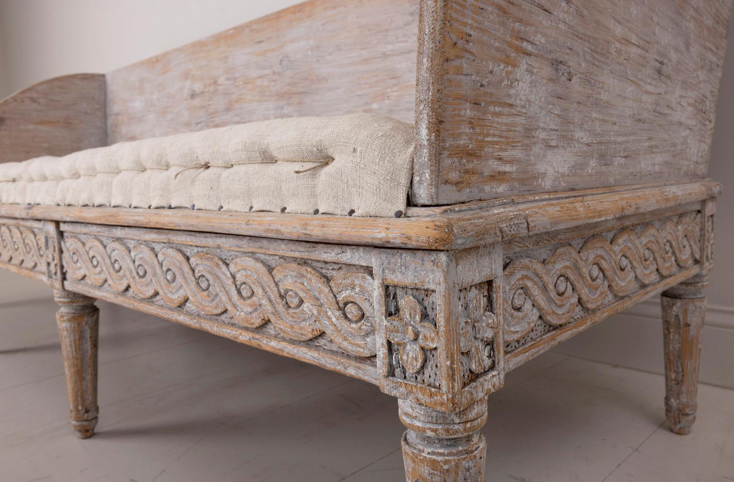 18th Century and Earlier 18th c. Swedish Gustavian Period Upholstered Trag Sofa in Original Paint