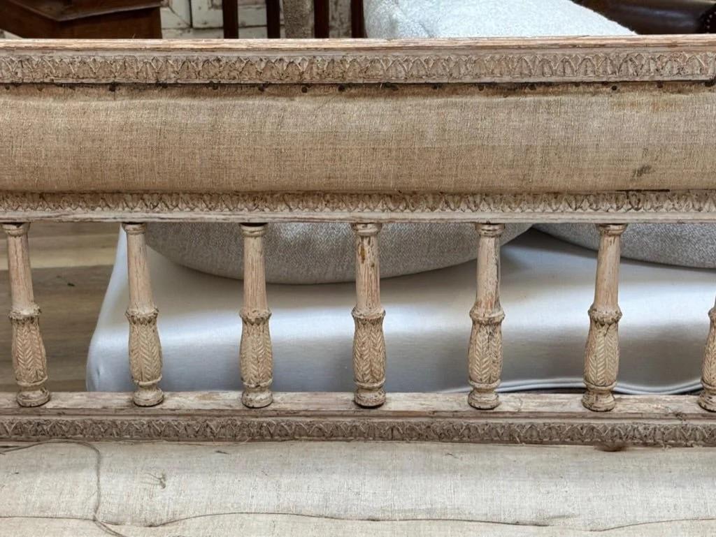 18th C. Swedish Gustavian Settee or Bench c. 1790 For Sale 2