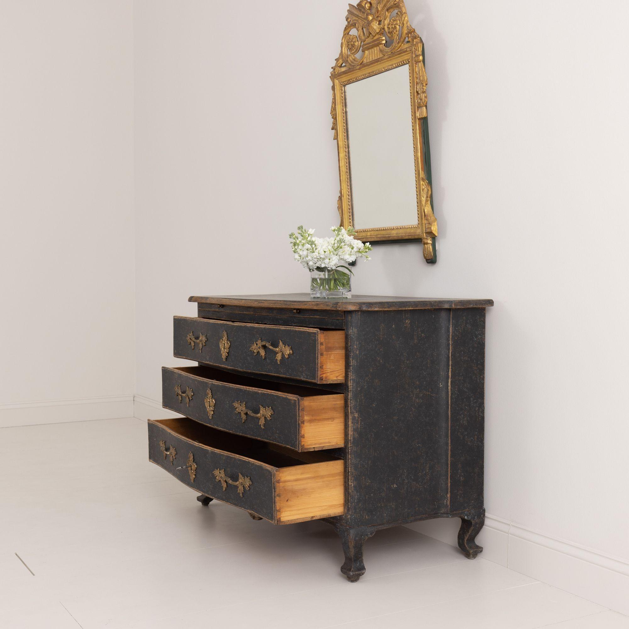 18th C. Swedish Rococo Period Black Painted Commode with Original Brass Hardware For Sale 3