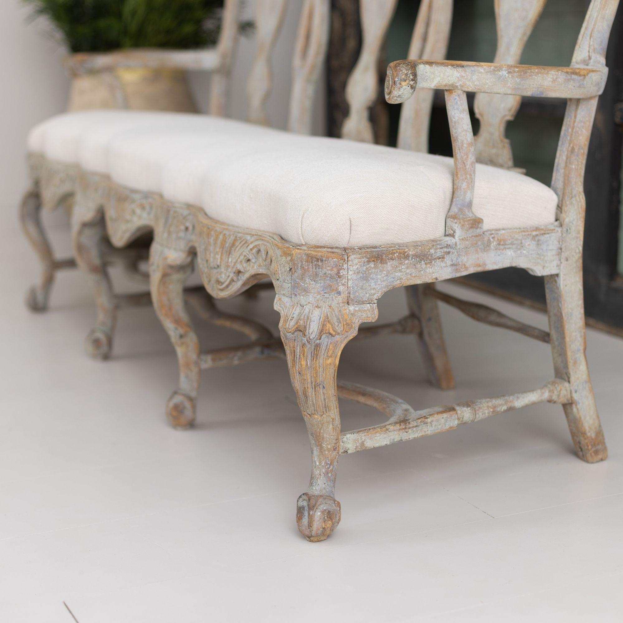 18th Century Swedish Rococo Period Settee or Sofa Bench in Original Paint For Sale 8