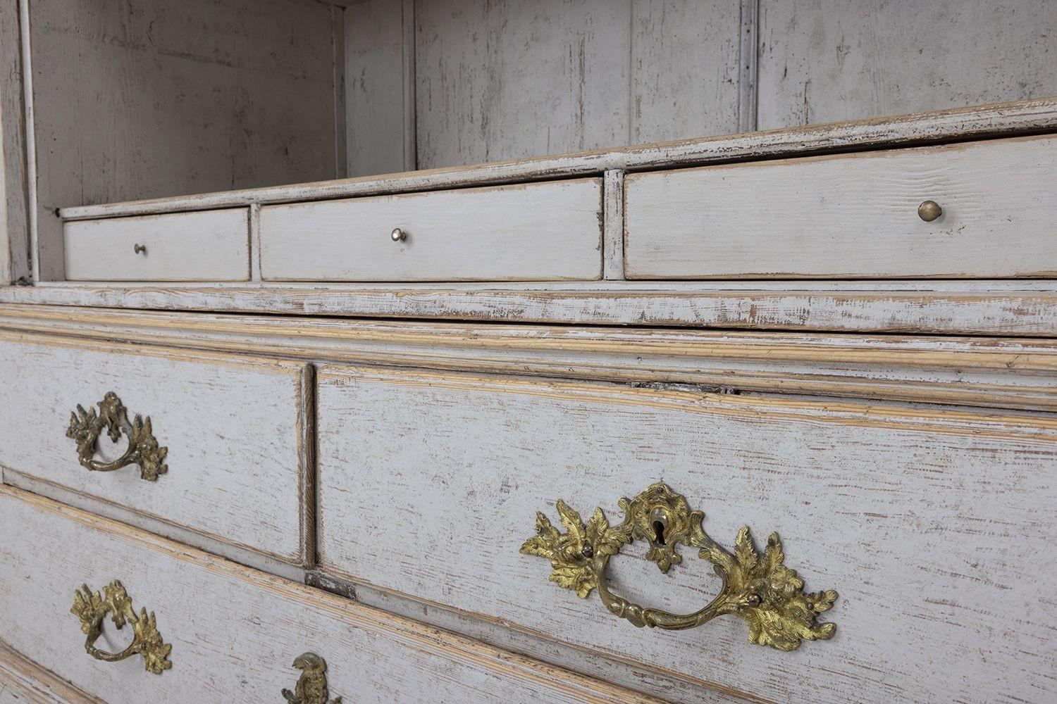 Swedish Two-Part Painted Linen Press Cabinet, 18th c. Rococo Period 4
