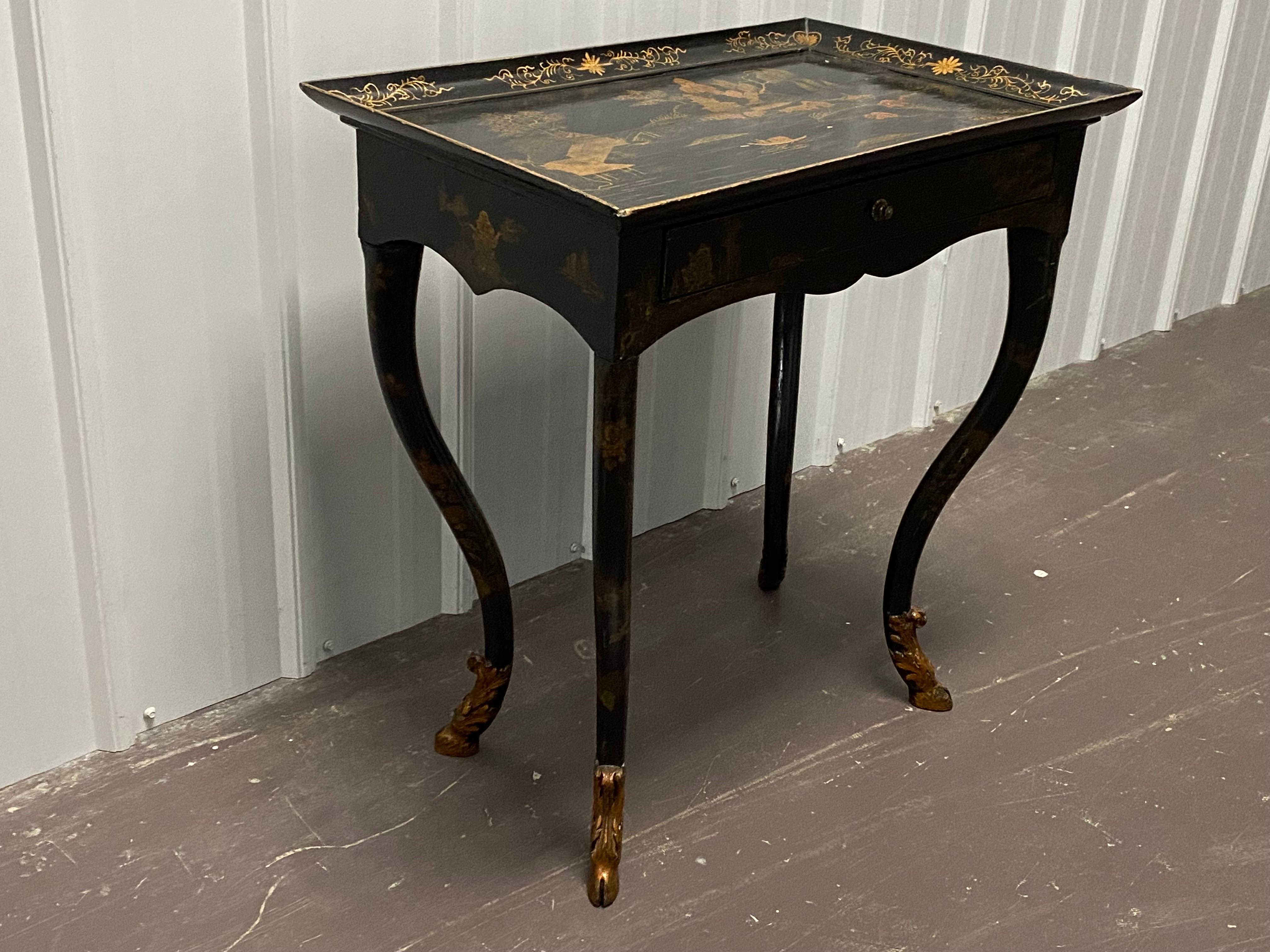 18th C. Venetian Rococo Black Lacquered Table Sourced by Parish Hadley In Fair Condition For Sale In Southampton, NY