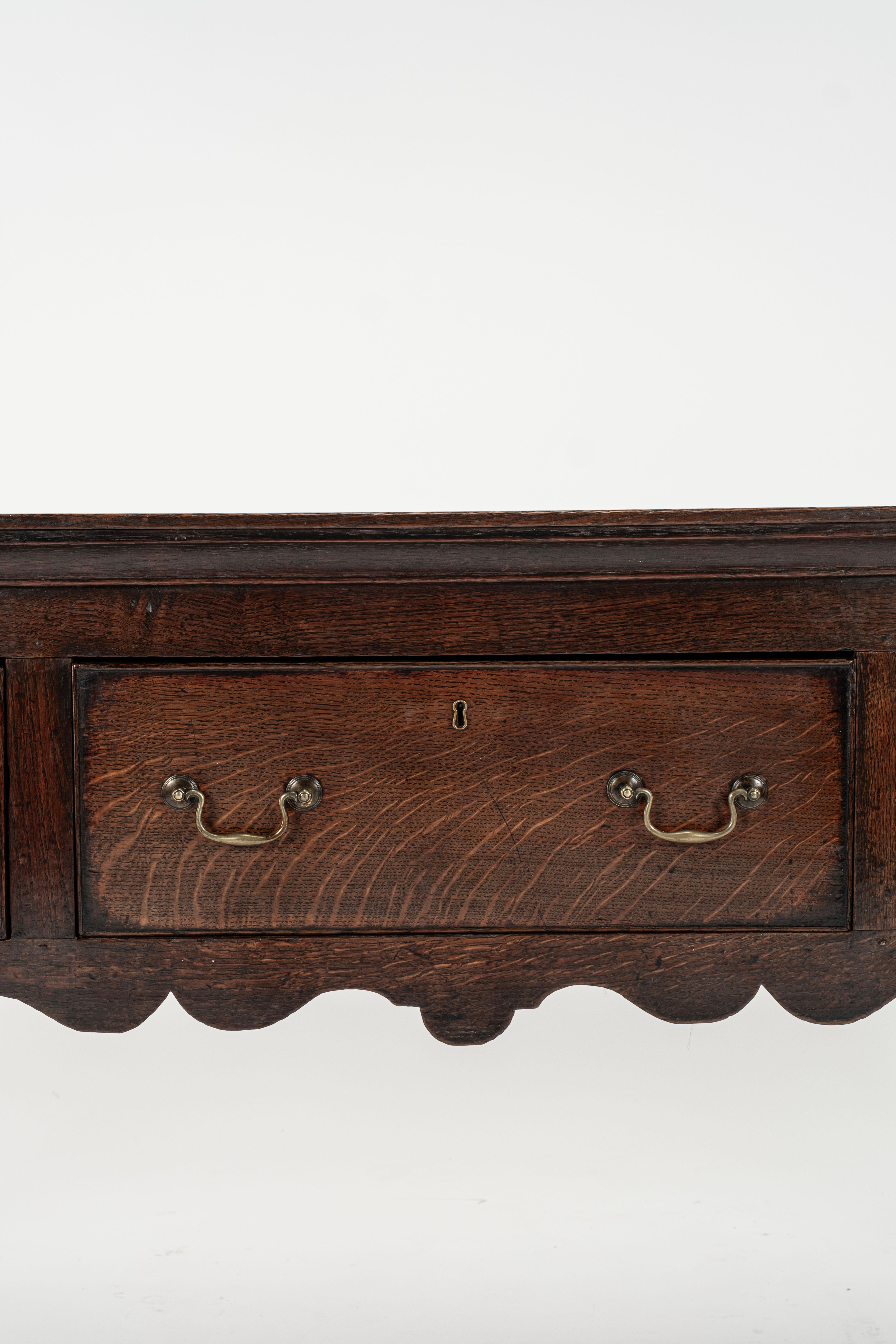18th C. Walnut Commode For Sale 5