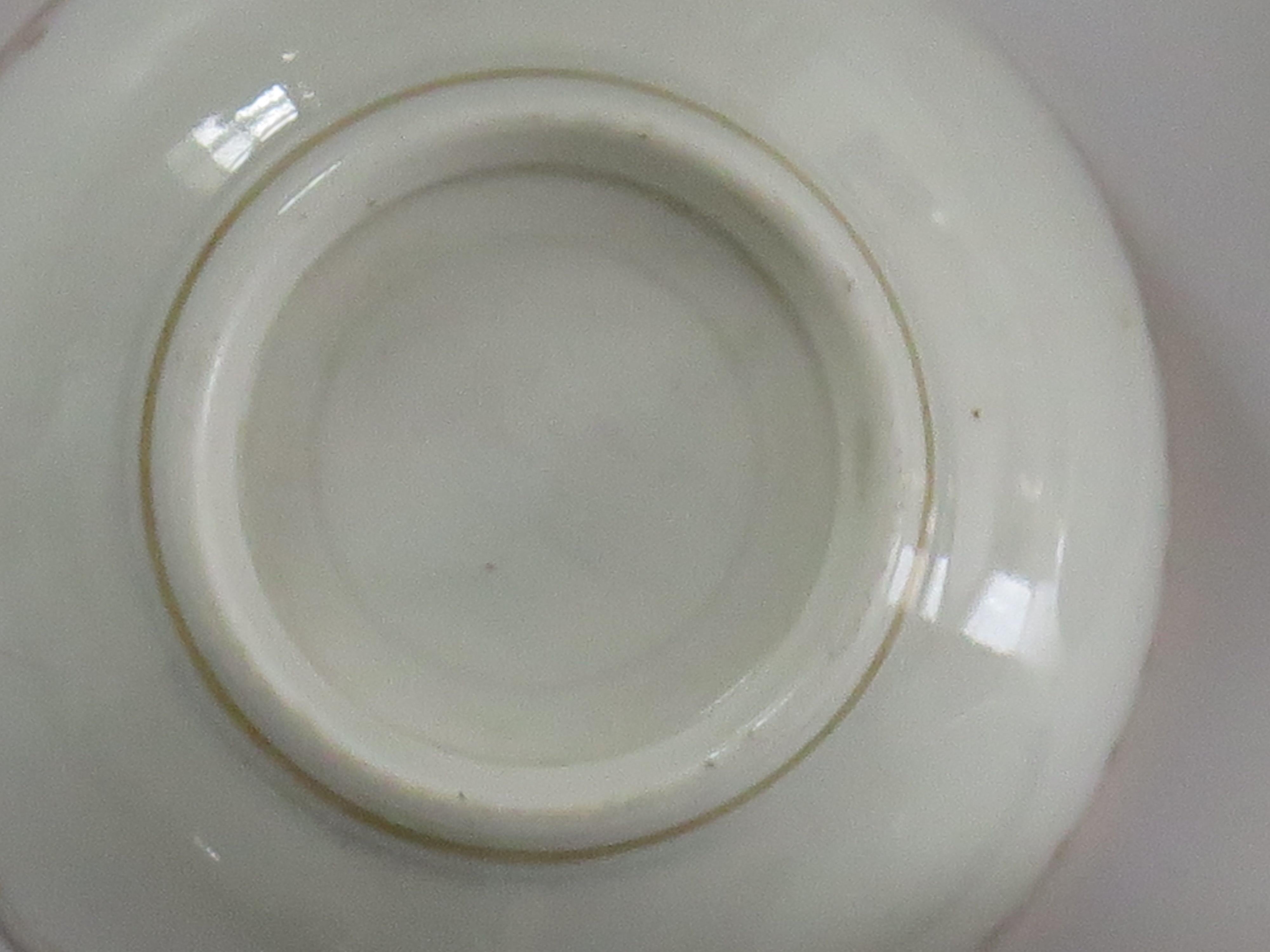 18th C Worcester Porcelain Trio of Coffee Cup Tea Bowl and Saucer, circa 1780 For Sale 9