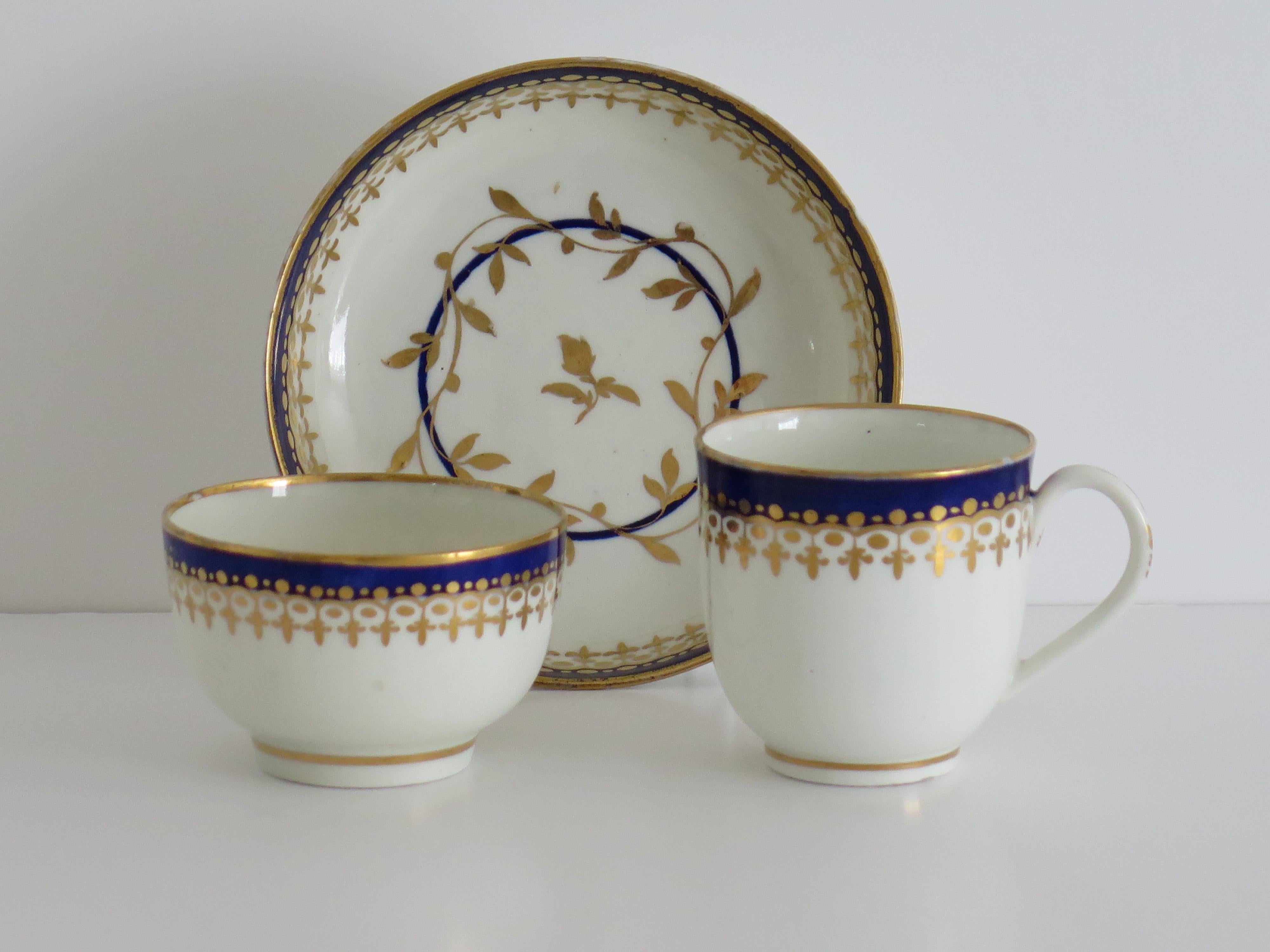 George III 18th C Worcester Porcelain Trio of Coffee Cup Tea Bowl and Saucer, circa 1780 For Sale