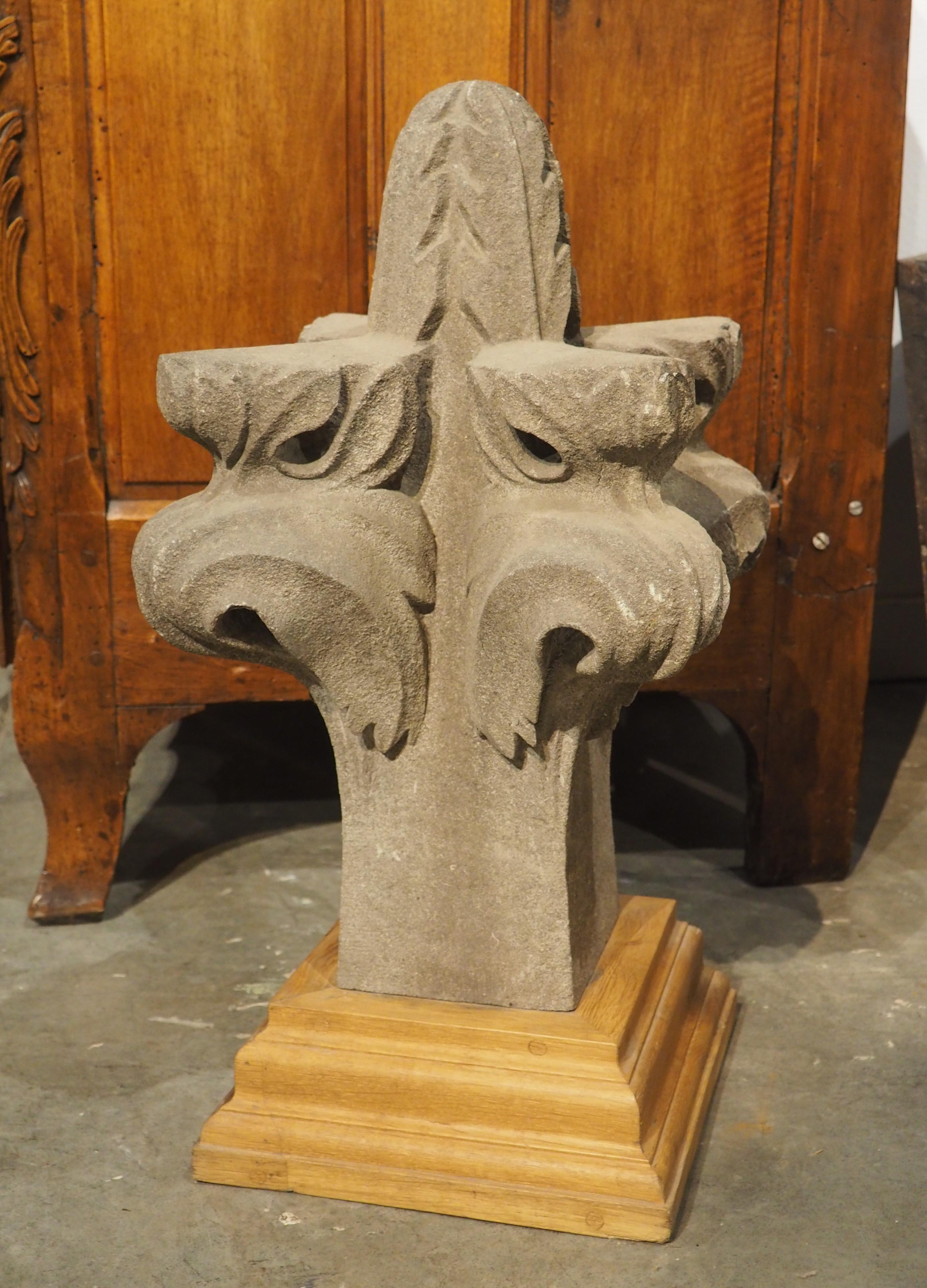 18th Carved Belgian Granite Roof Finial on Contemporary Wooden Plinth In Good Condition For Sale In Dallas, TX