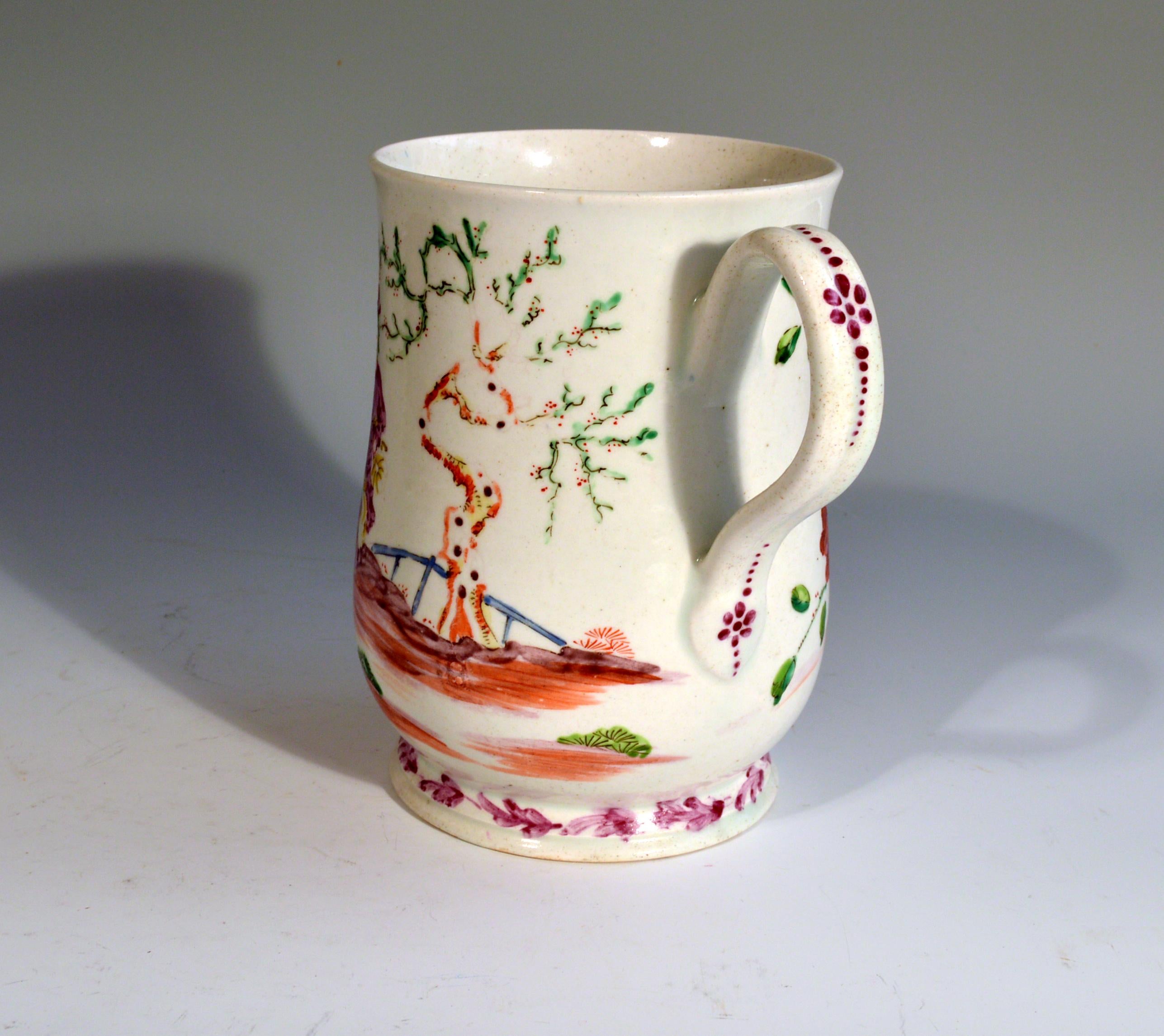 Bow Porcelain Chinoiserie Krug aus dem 18. Jahrhundert im Zustand „Gut“ im Angebot in Downingtown, PA