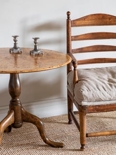 Table à plateau basculant rococo du XVIIIe siècle du Cebtury