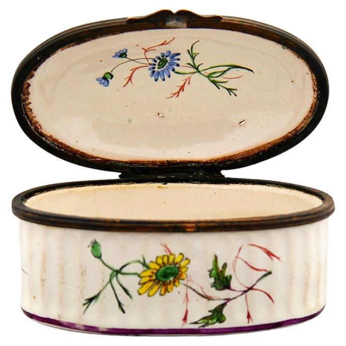 18th cent. Antique French Bonbonniere Box VP Veuve Perrin Faience Enamel / 200g For Sale