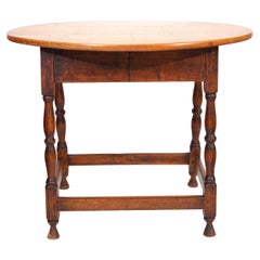 18th Century New England Oval Maple Top and Turned Legs Tavern Table