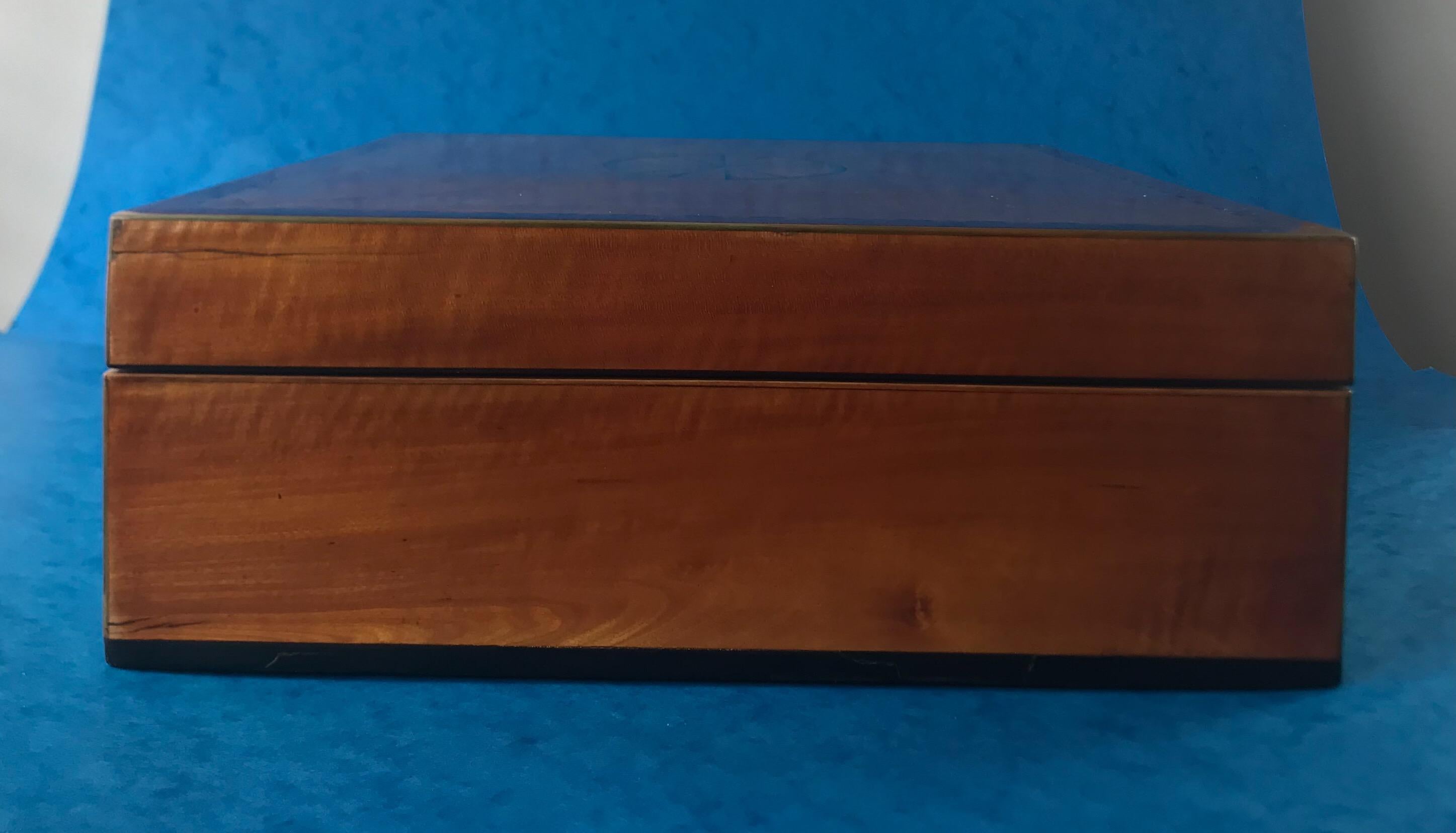 18th Century 1780 Satinwood Jewellery Box In Good Condition In Windsor, Berkshire