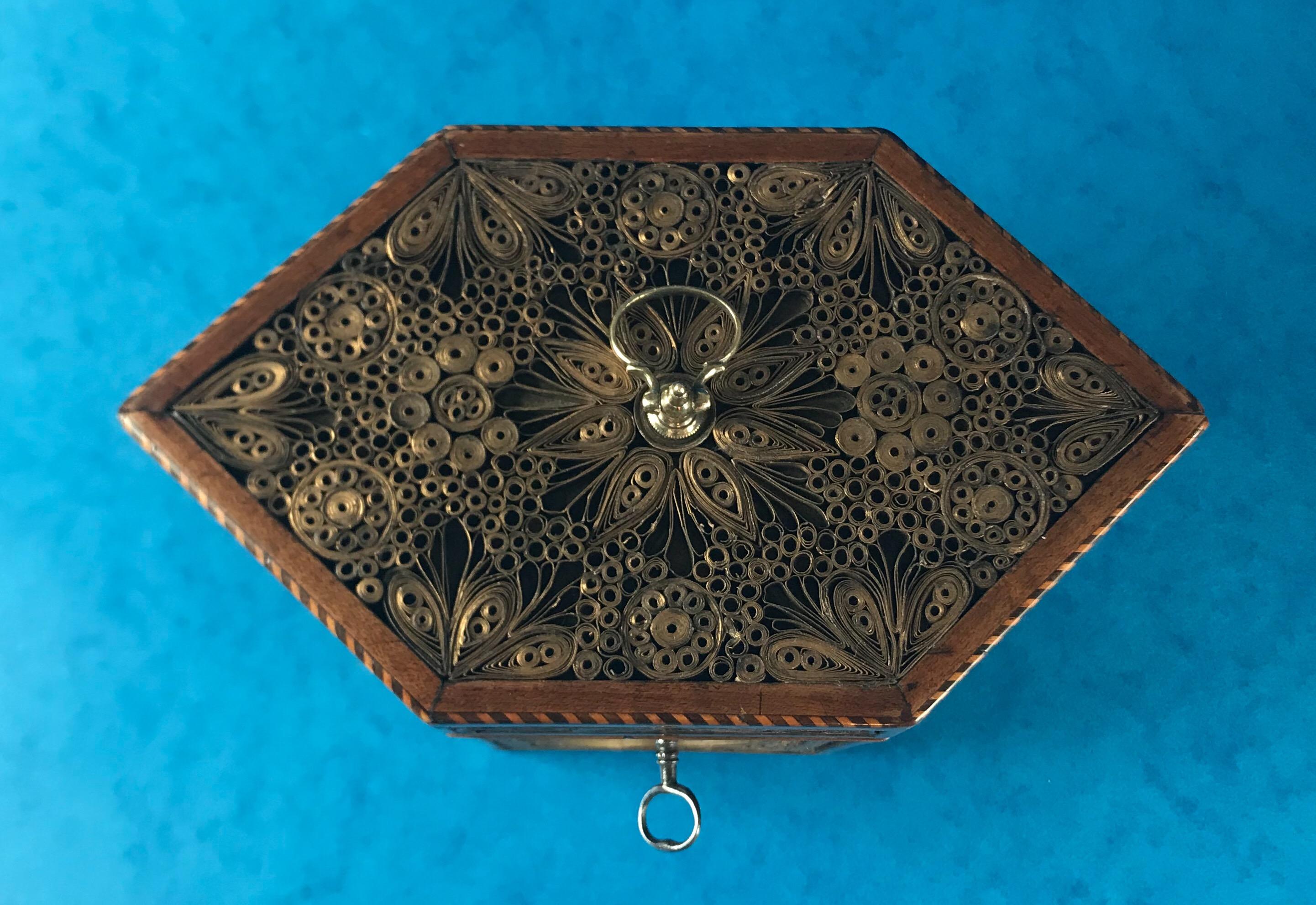18th Century 1785 Rolled Paper Inlaid Tea Caddy In Good Condition In Windsor, Berkshire