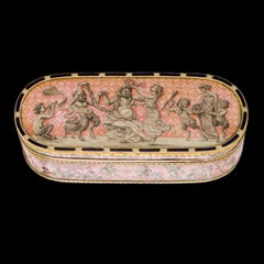 18th Century 18-Karat Gold and Hand-Painted Enamel Snuff Box, Paris, circa 1780