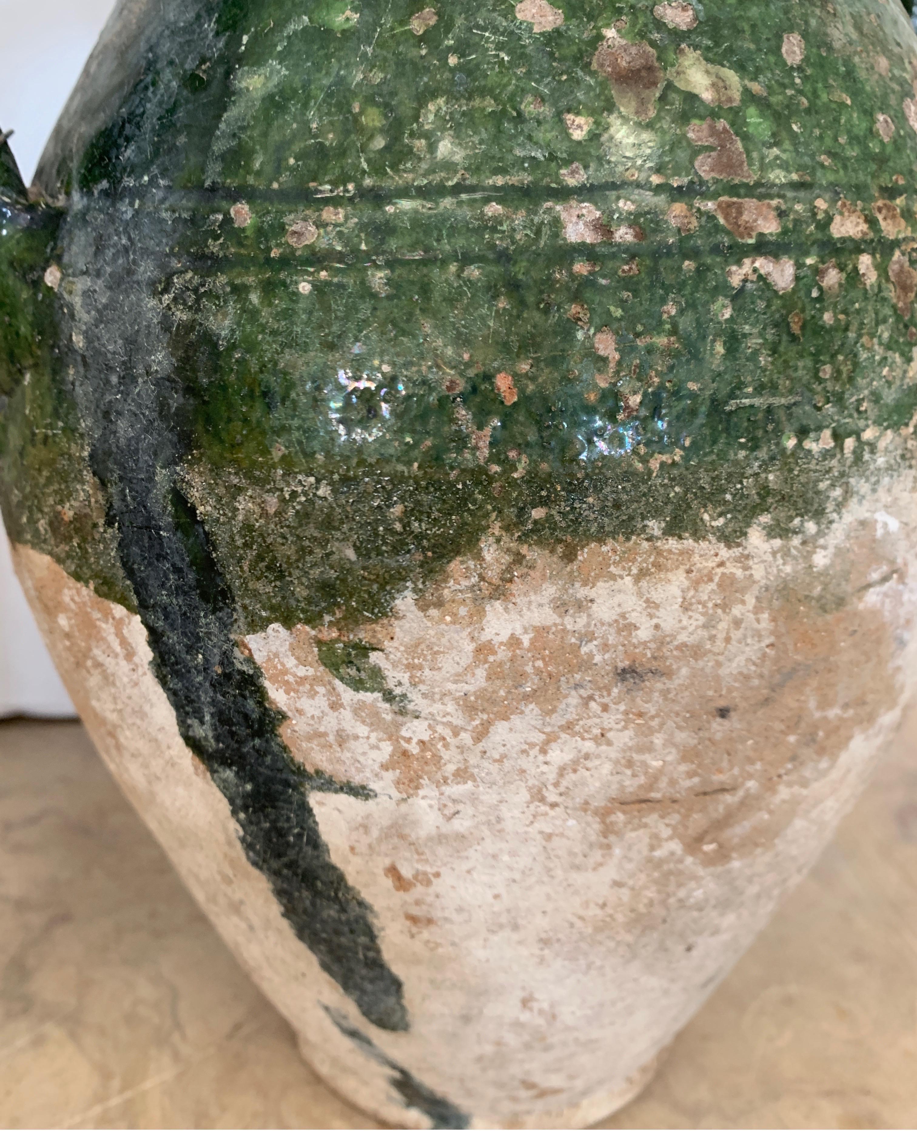 18th Century Aegean Sea Earthenware Jar with Green Glazing In Good Condition For Sale In Houston, TX