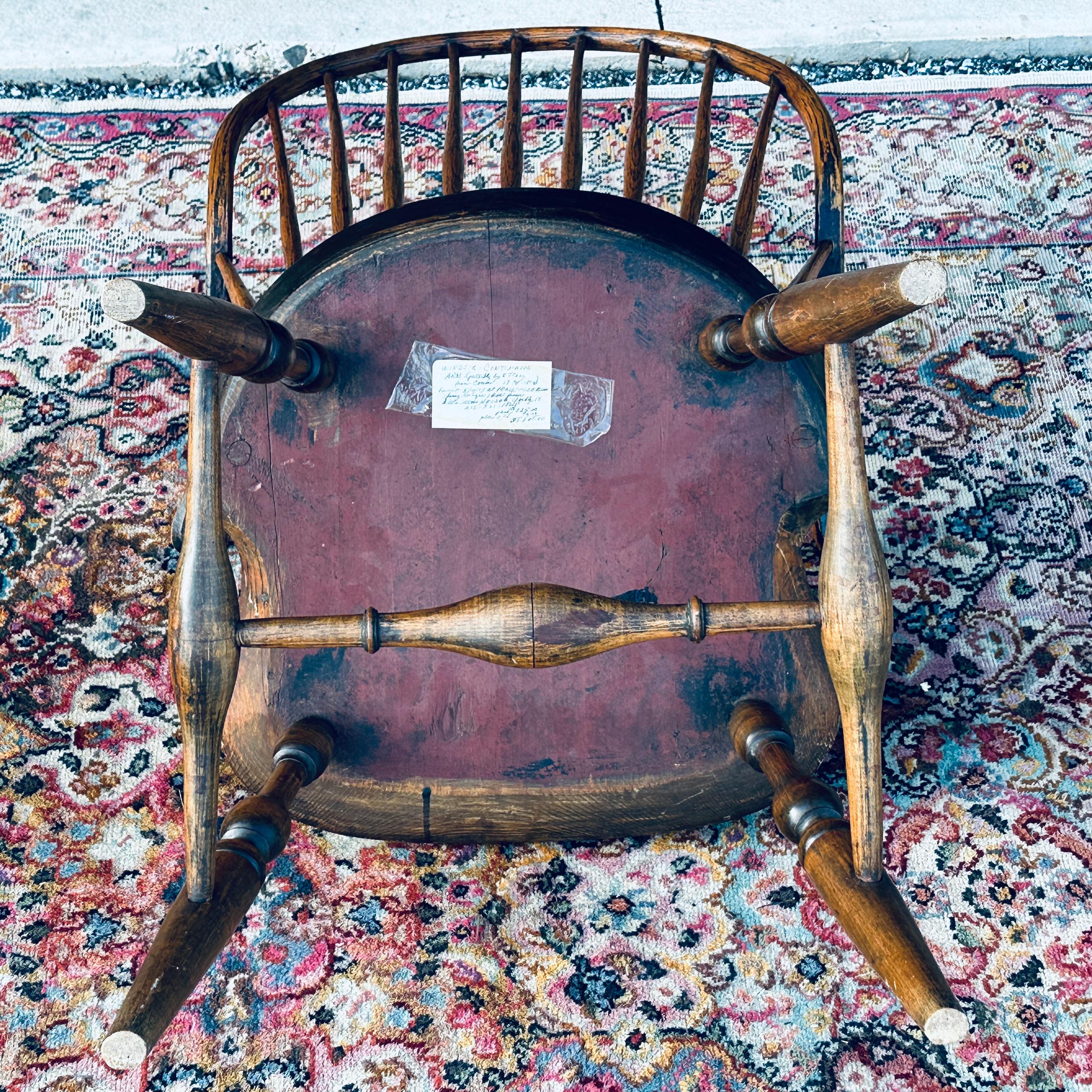 18th Century American Antique Continuous Arm Windsor Chair 6