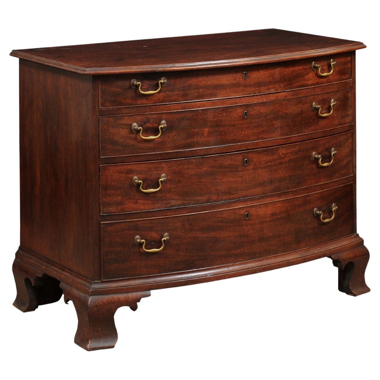 18th Century American Bowfront Chest with 4 Graduating Drawers & Ogee Feet For Sale