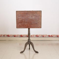 18th Century American Flip-Top Original Painted Wood Table