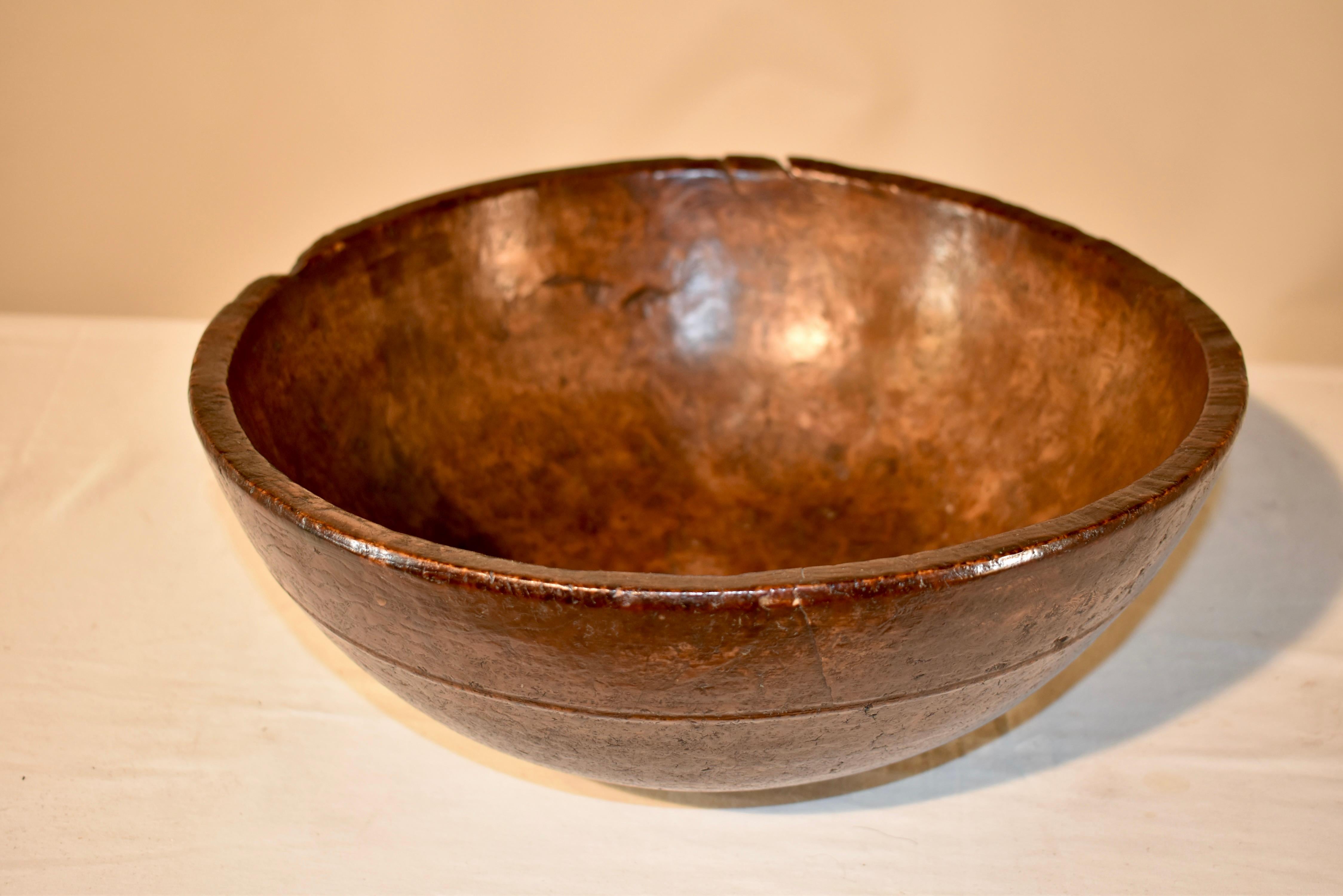 18th Century American Hand Turned Burl Bowl For Sale 3