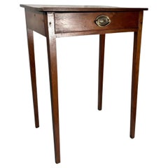 18th Century American Hepplewhite Federal Style Mahogany Side Table