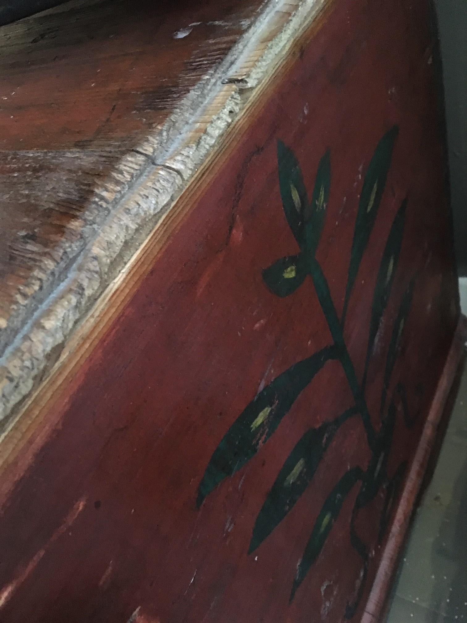 Peint à la main coffre à couvertures du 18ème siècle en pin américain décoré en vente