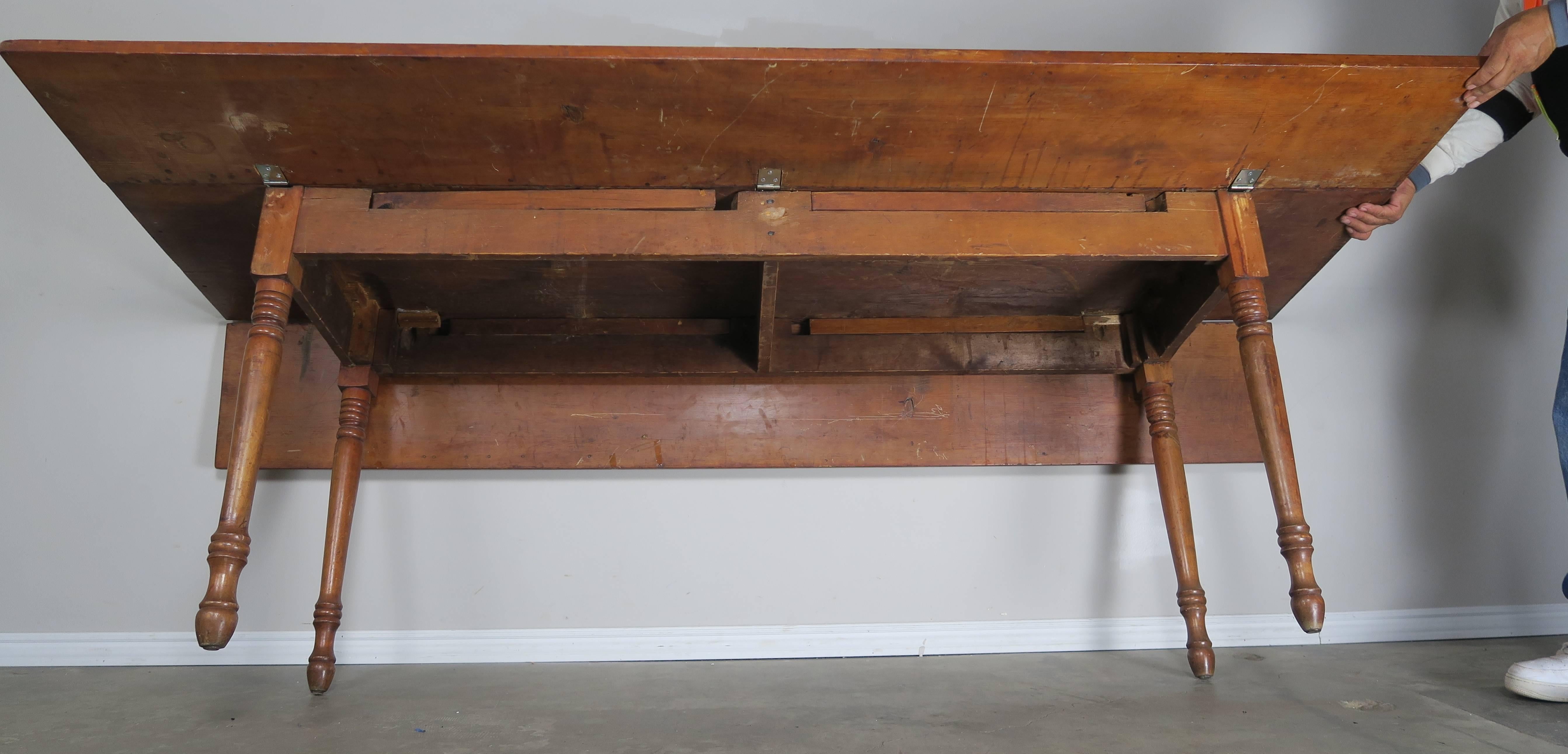 18th Century American Primitive Drop-Leaf Table 3
