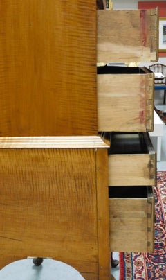 18th Century American Queen Anne Bonnet Top Highboy