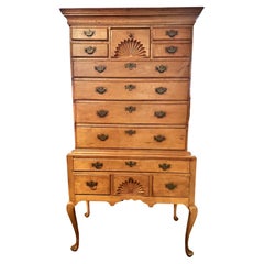 Commodes and Chests of Drawers